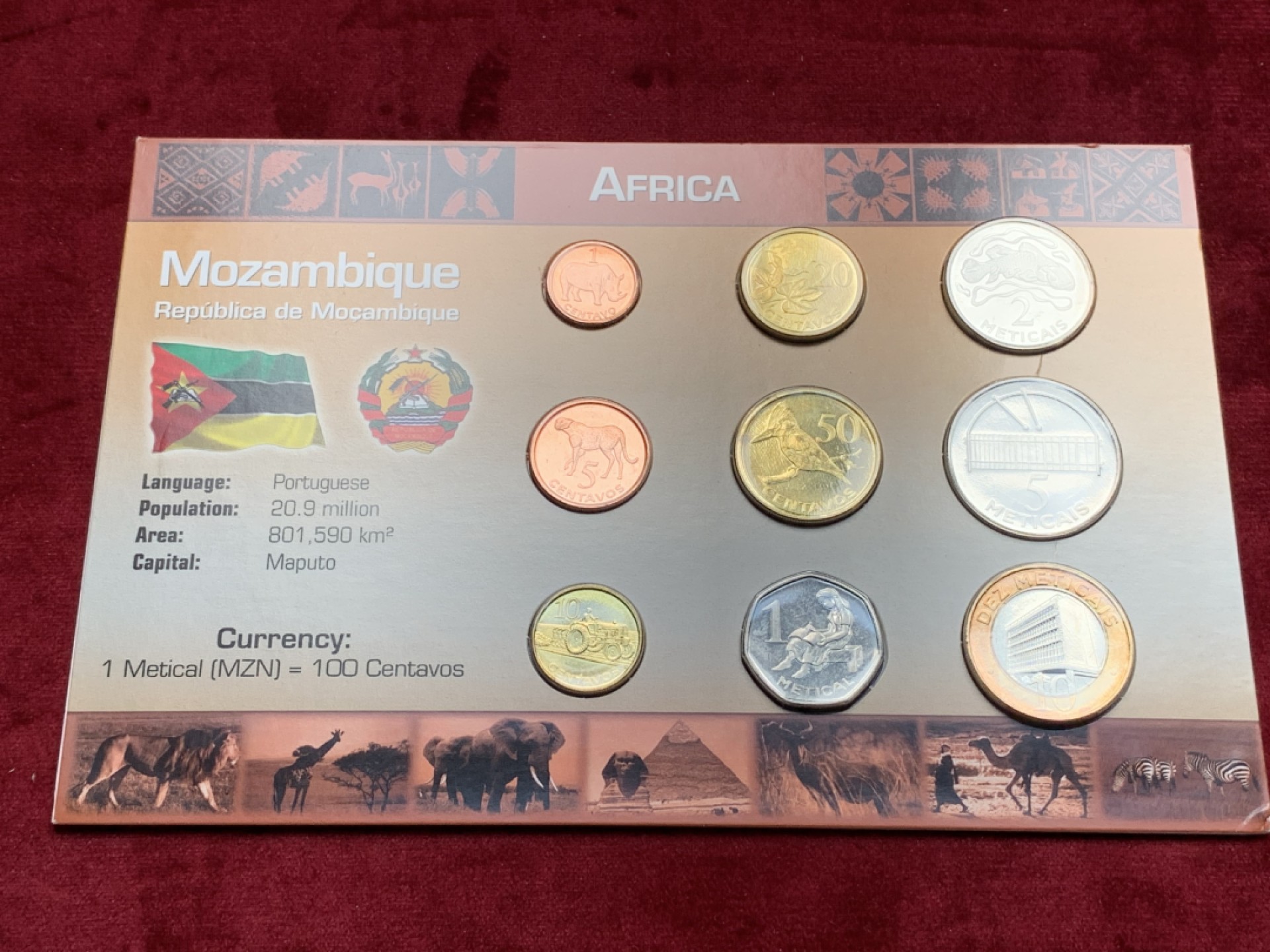 《竞宝斋》第76场-本周日，周一2场连拍（全场不限金额包邮） 莫桑比克2006年清年份套币全套BU，带币商证书一张