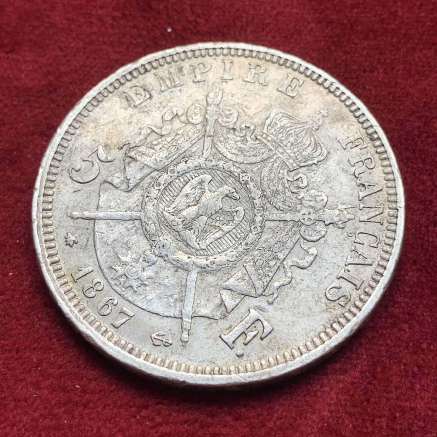 《竞宝斋》第76场-本周日，周一2场连拍（全场不限金额包邮） 法国 1867年 拿三 5法郎 银币 原味包浆 细节不错