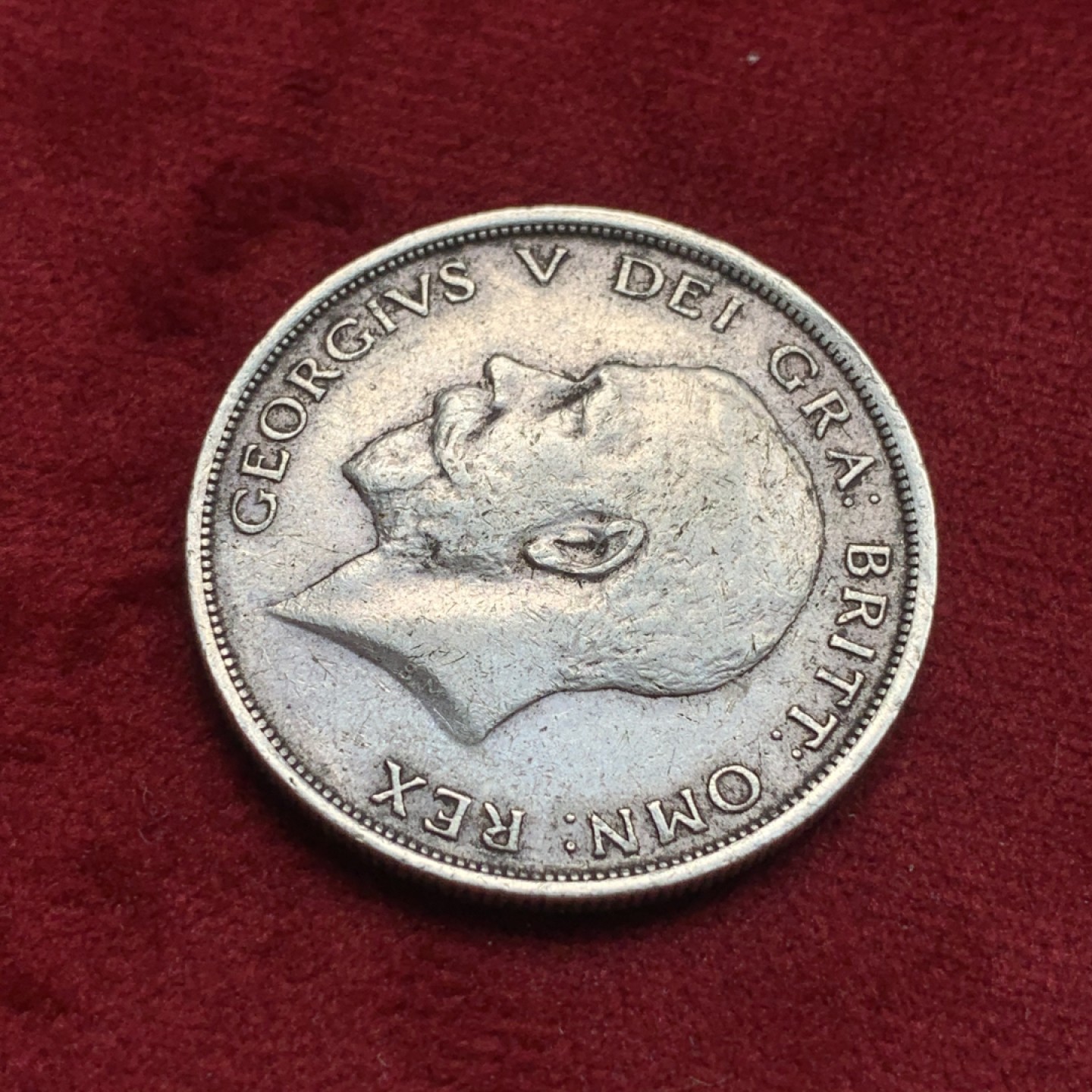 《竞宝斋》第76场-本周日，周一2场连拍（全场不限金额包邮） 英国 1918年 乔五 半克朗银币 925高银版  原味包浆 细节好