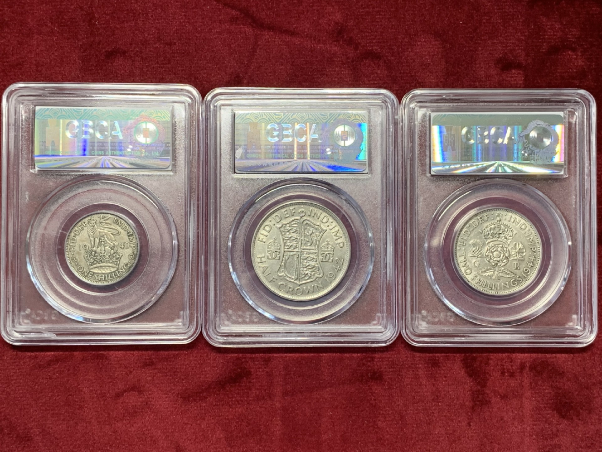 《竞宝斋》第76场-本周日，周一2场连拍（全场不限金额包邮） 英国 乔治六世银币3枚一组  先令，福林，半克朗 各一枚