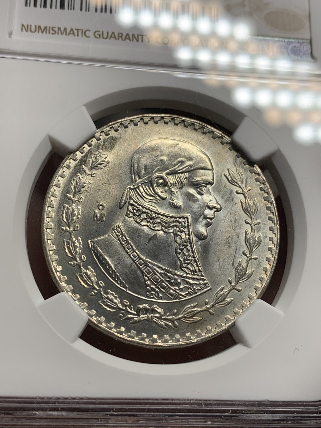 《竞宝斋》第76场-本周日，周一2场连拍（全场不限金额包邮） NGC-MS64 墨西哥 1958年 1比索小鹰洋 银币 原光品相一流