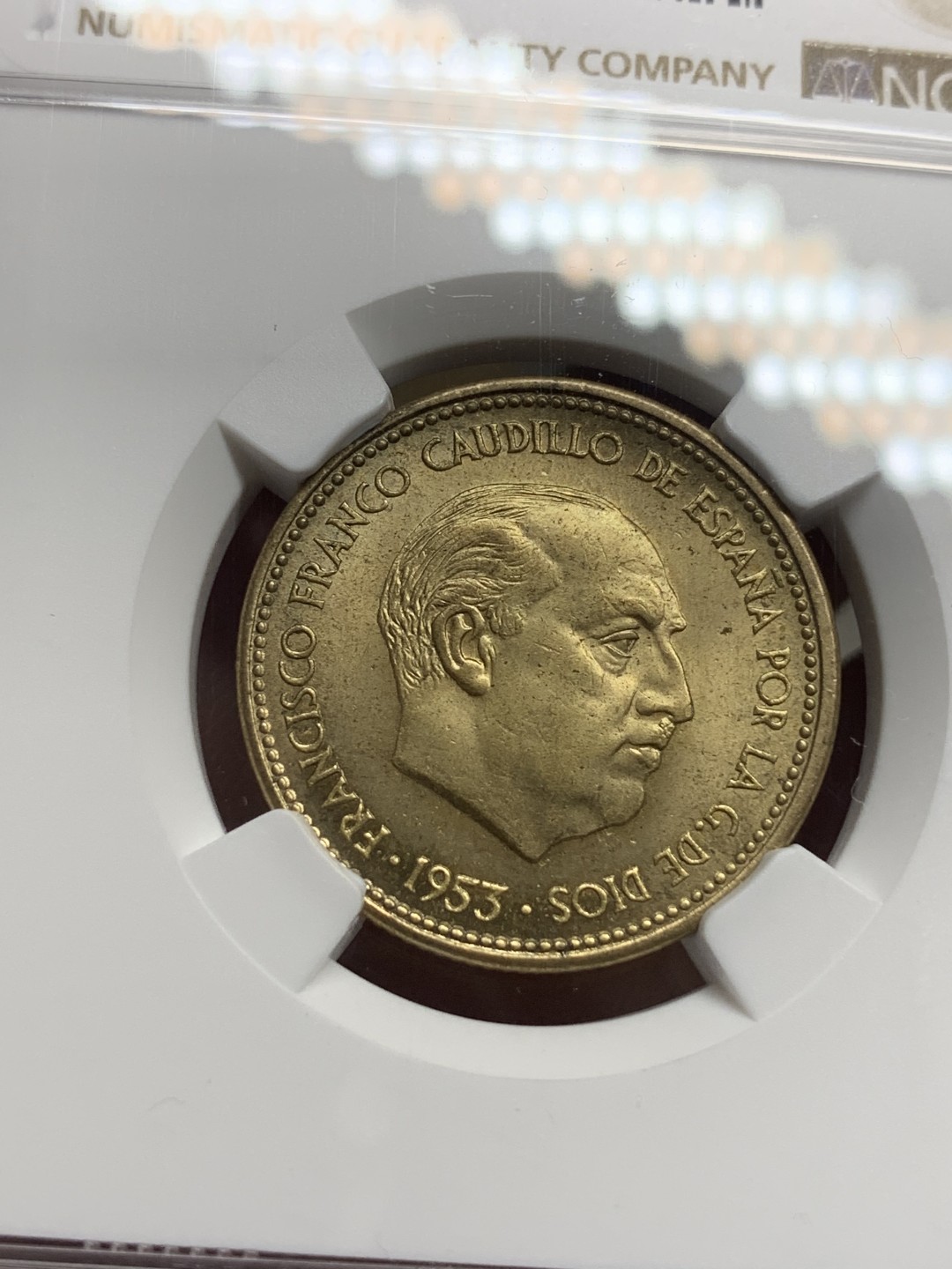 《竞宝斋》第76场-本周日，周一2场连拍（全场不限金额包邮） NGC-MS65 西班牙 1953年 佛朗哥 2.5比塞塔 铜币 少见面值 稀少品种