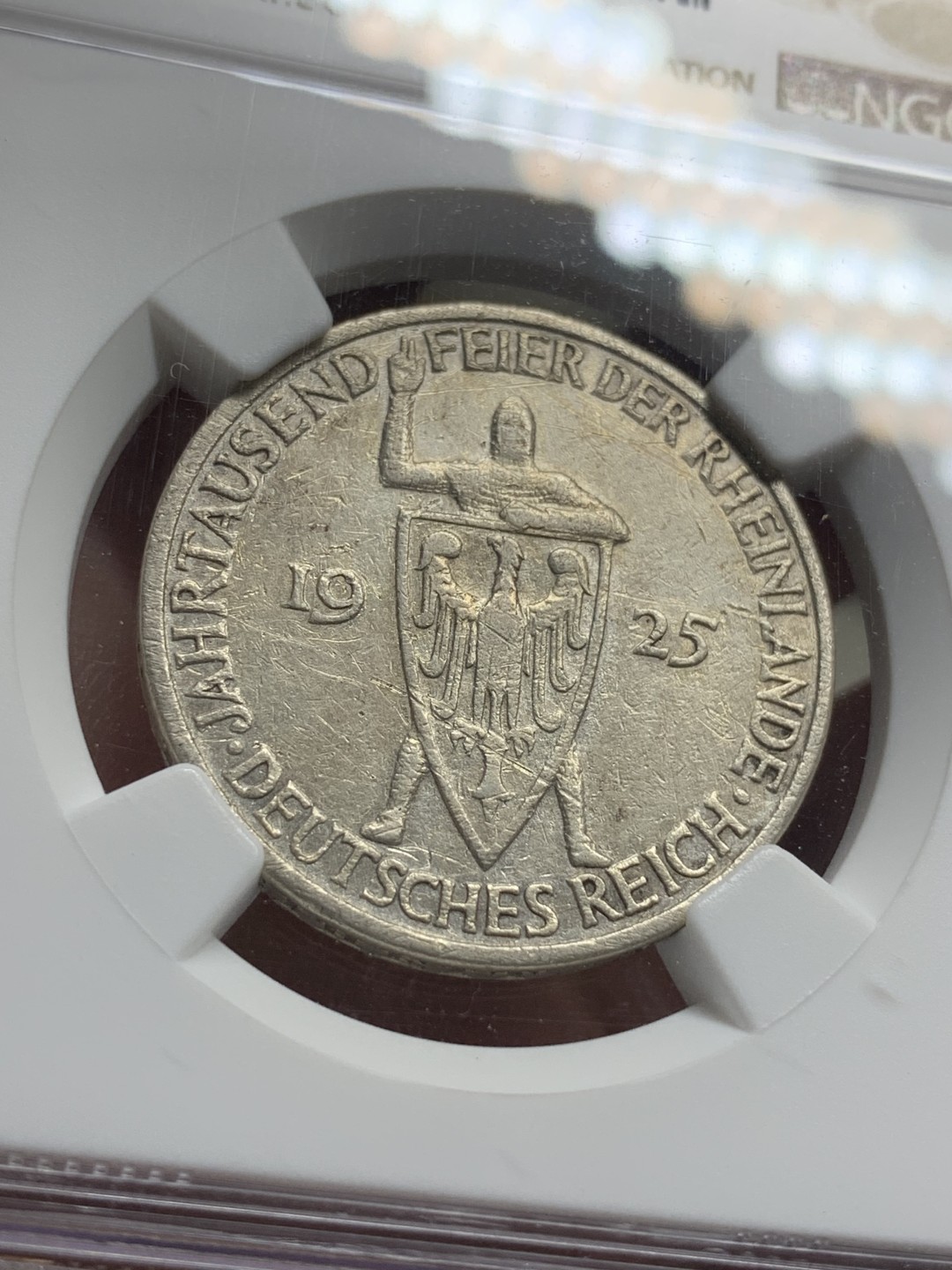 《竞宝斋》第76场-本周日，周一2场连拍（全场不限金额包邮） NGC-XFD 德国魏玛时期莱茵千年 1925年J厂  3马克 银币 细节清晰