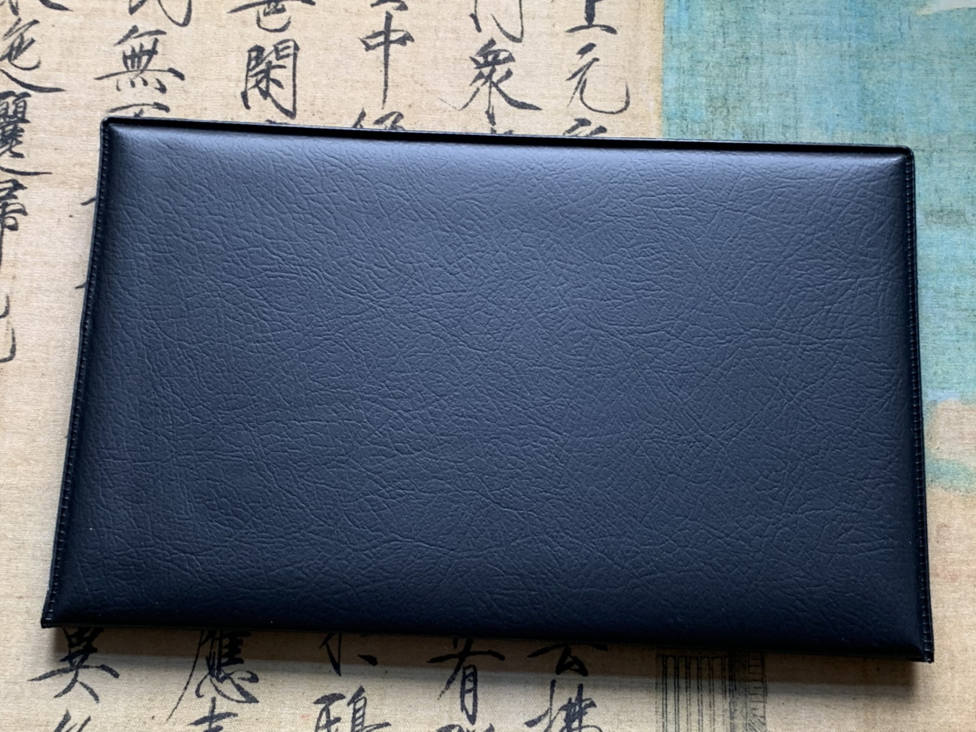 《竞宝斋》第76场-本周日，周一2场连拍（全场不限金额包邮） 巴布亚新几内亚1975年清年份官方原装套币全套BU