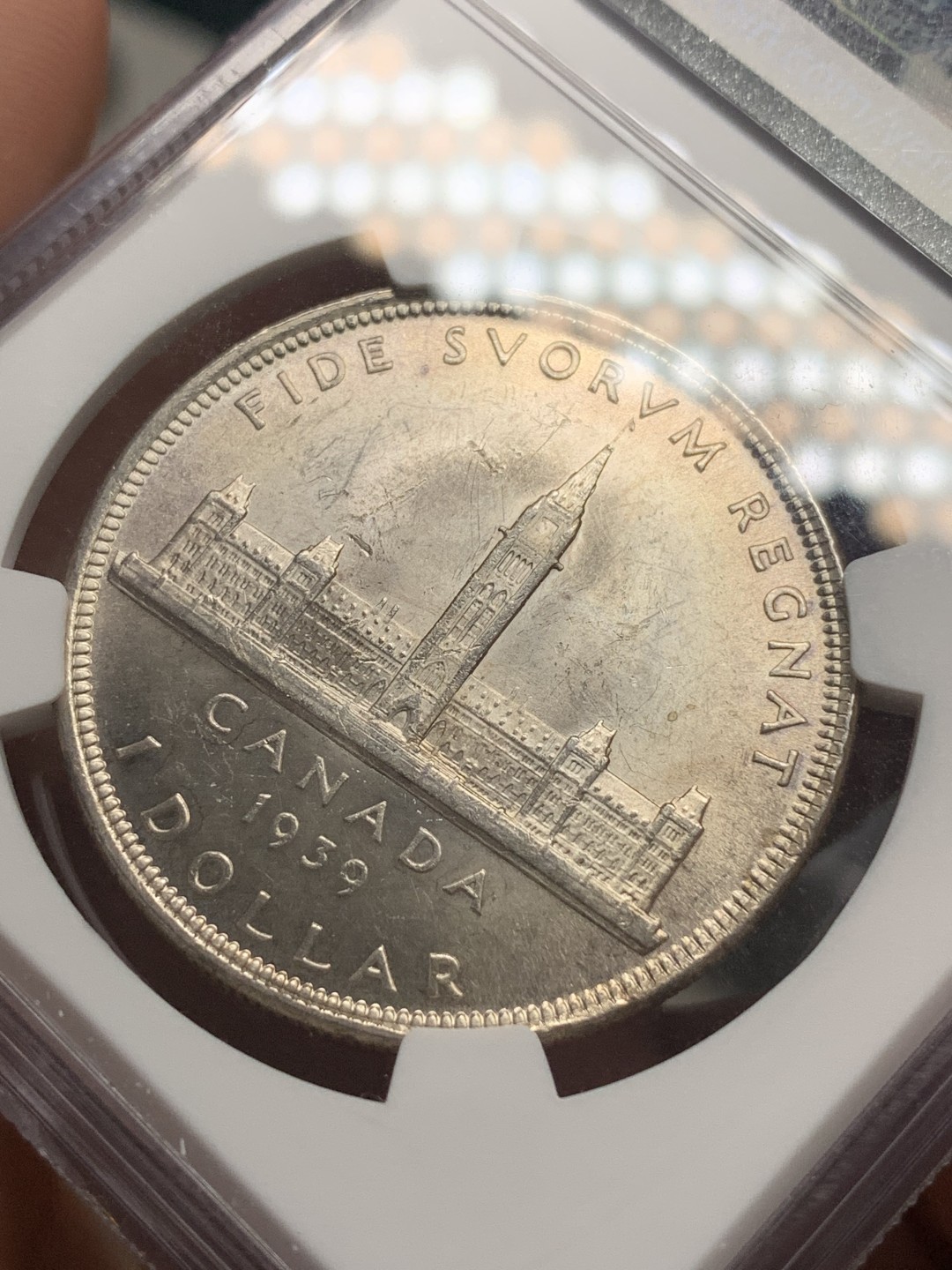 《竞宝斋》第76场-本周日，周一2场连拍（全场不限金额包邮） NGC-MS62 加拿大 1939年1元 议会百年纪念银币 白净细节清晰