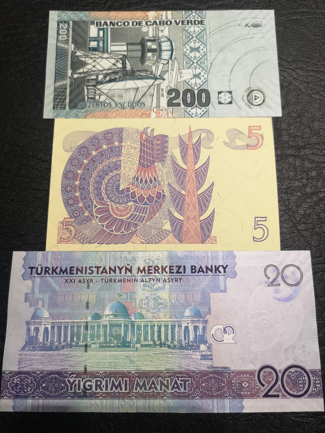 《外钞收藏家》第一百九十期 佛得角、瑞典、土库曼斯坦 三张精美纸币一起 全新UNC