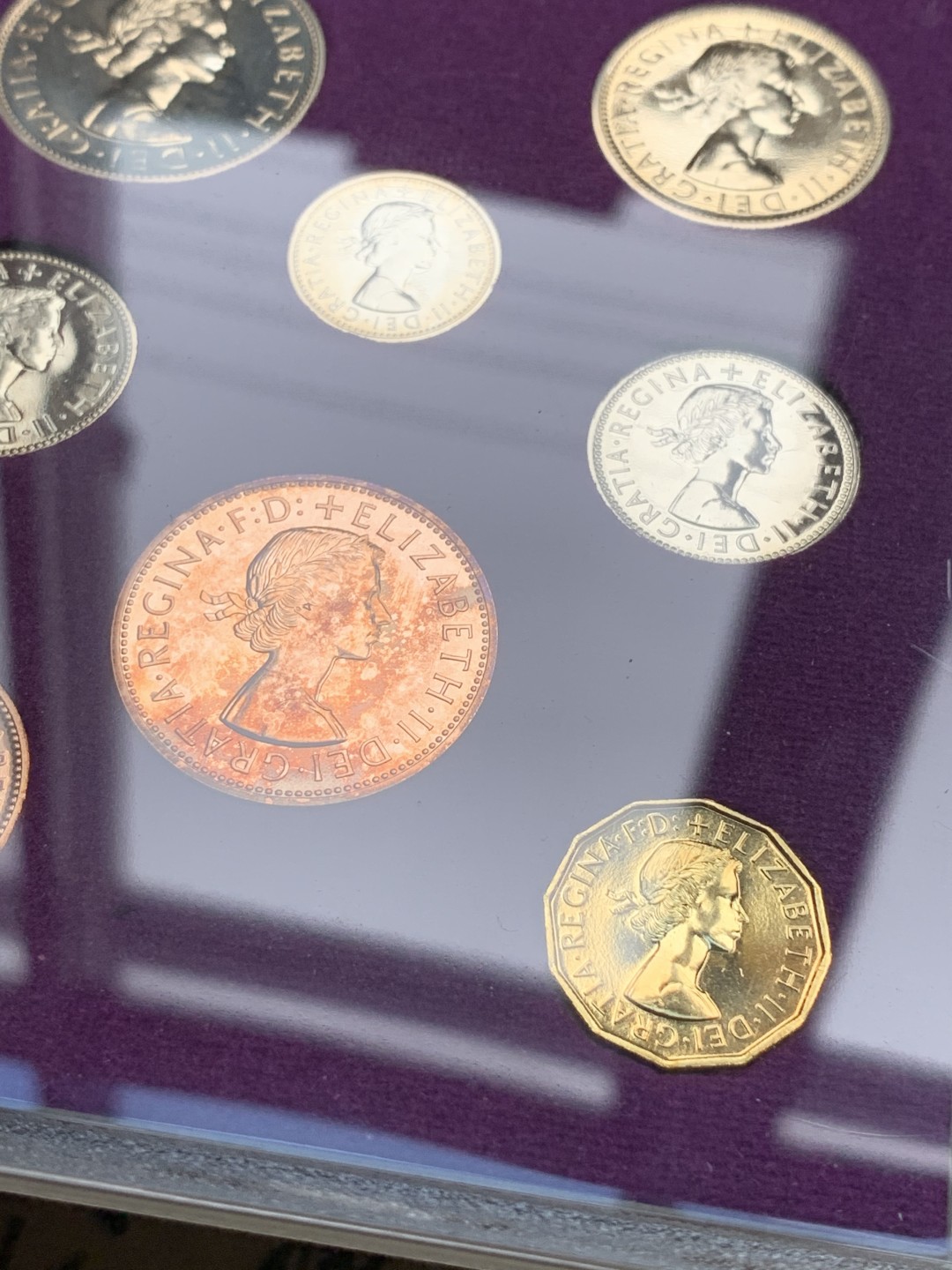 《竞宝斋》第76场-本周日，周一2场连拍（全场不限金额包邮） 英国1970年原封精制套币，女皇少女头像关门币，热门品种BU好品！