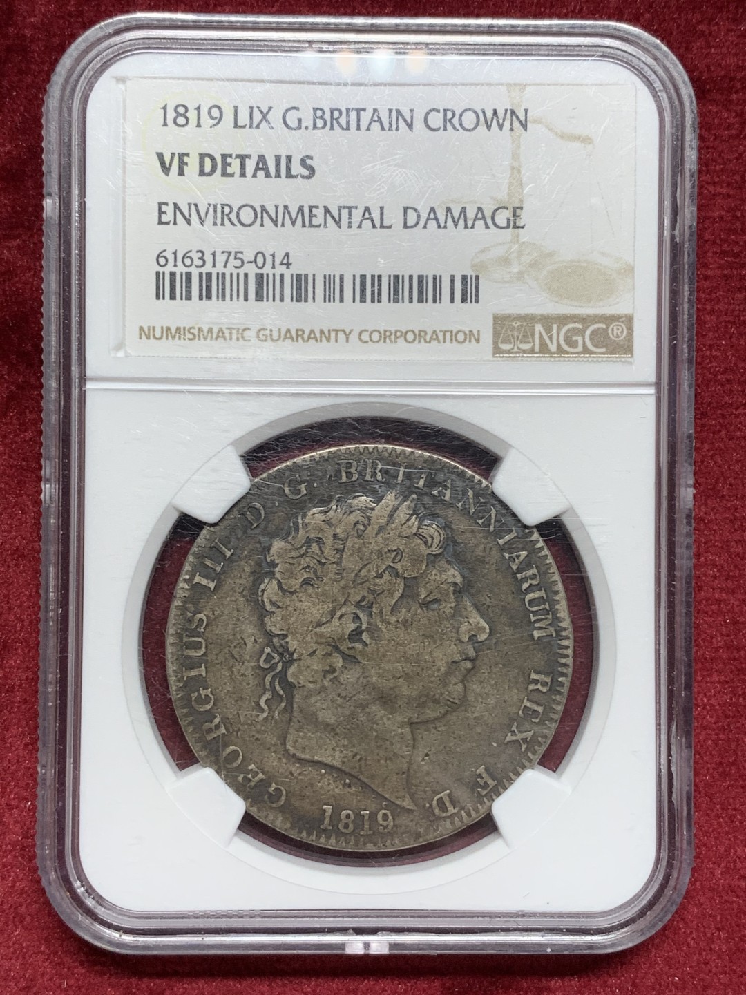 《竞宝斋》第76场-本周日，周一2场连拍（全场不限金额包邮） NGC 评级 英国 1819年 乔治三世 克朗 马剑银币 包浆太老了 双面非常的均匀