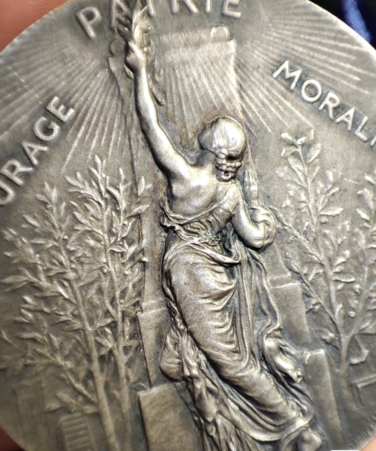 gush小明220721 法国体操联合会镀银铜章