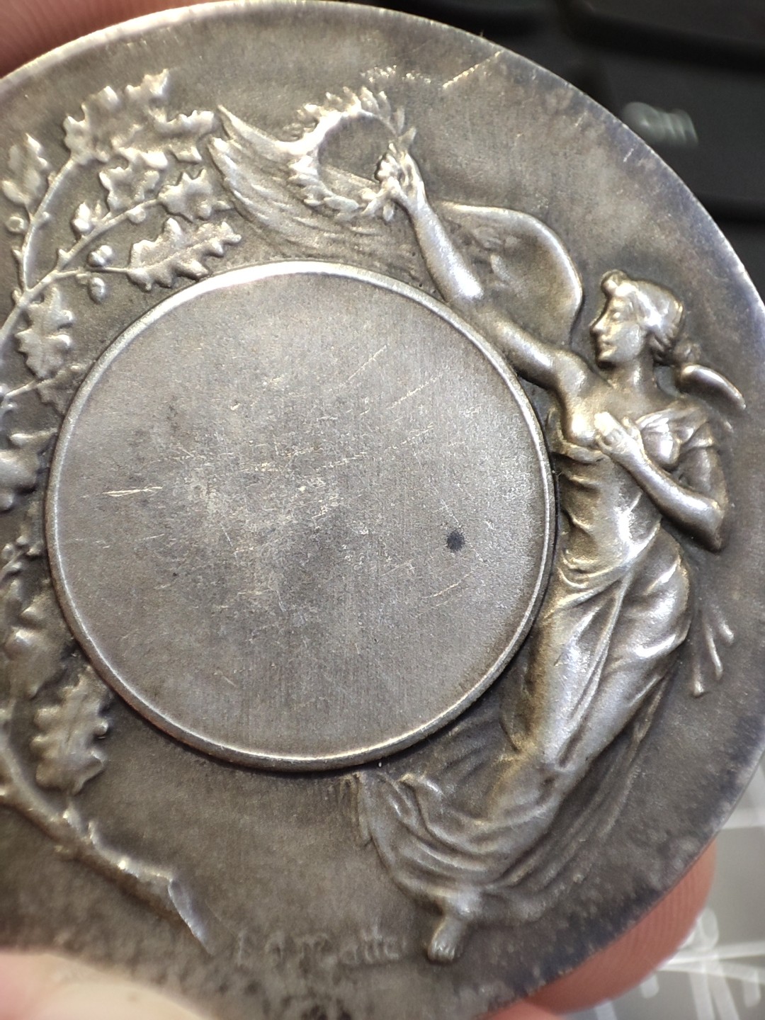 gush小明220721 原盒法国射击节镀银铜章