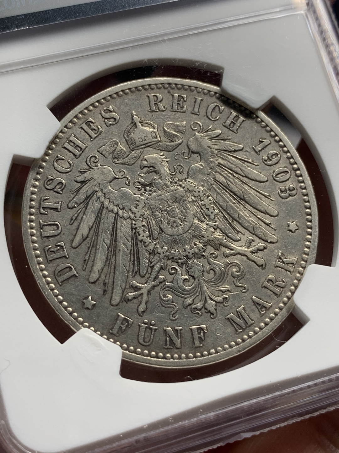 《竞宝斋》第76场-本周日，周一2场连拍（全场不限金额包邮） NGC-XF40 德国汉堡双狮 1903年J厂 5马克 银币 发行量较少 细节不错