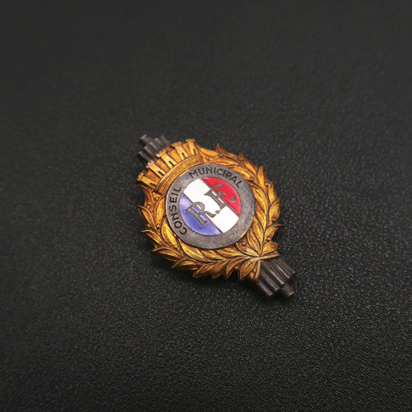 勋章奖章交易所7月23日拍卖 法国议员徽章