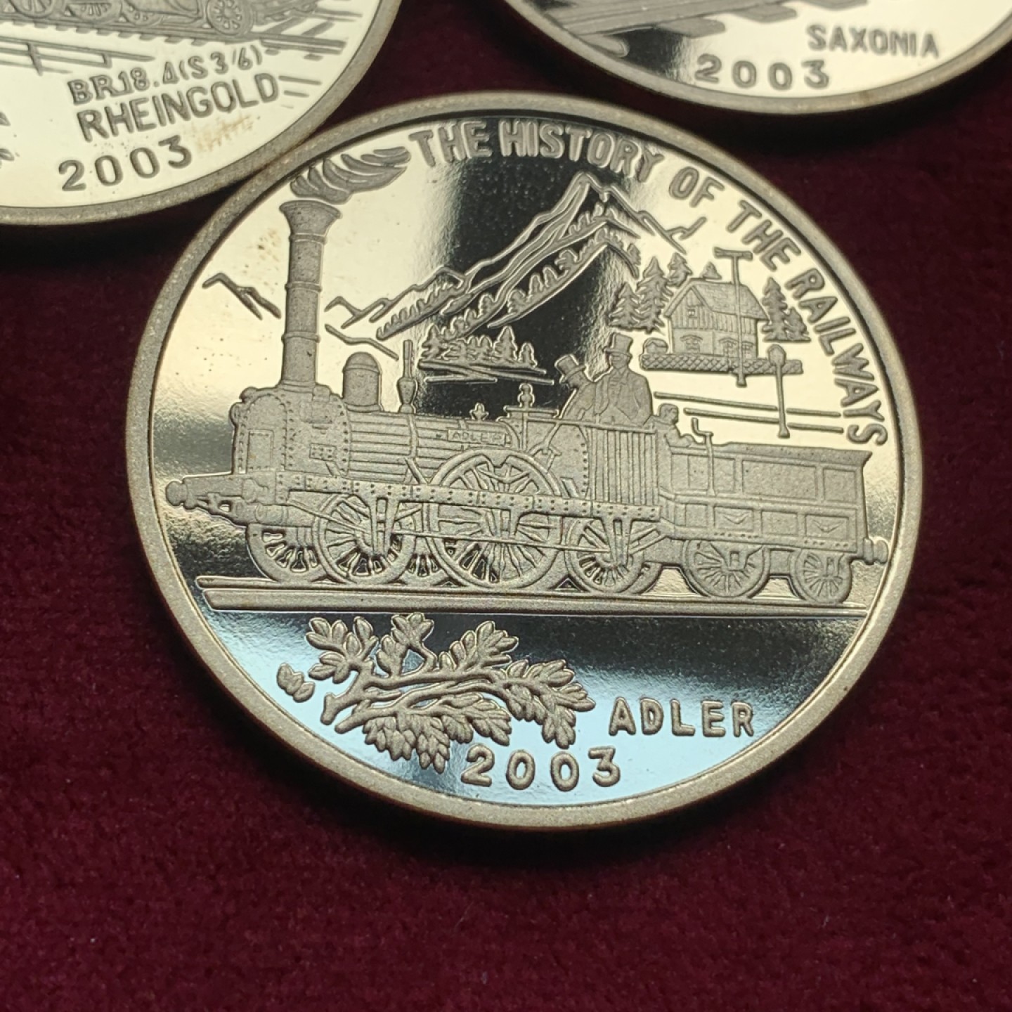 《竞宝斋》第76场-本周日，周一2场连拍（全场不限金额包邮） 2003年 朝鲜-火车 铜币 3枚全 发行量3000枚