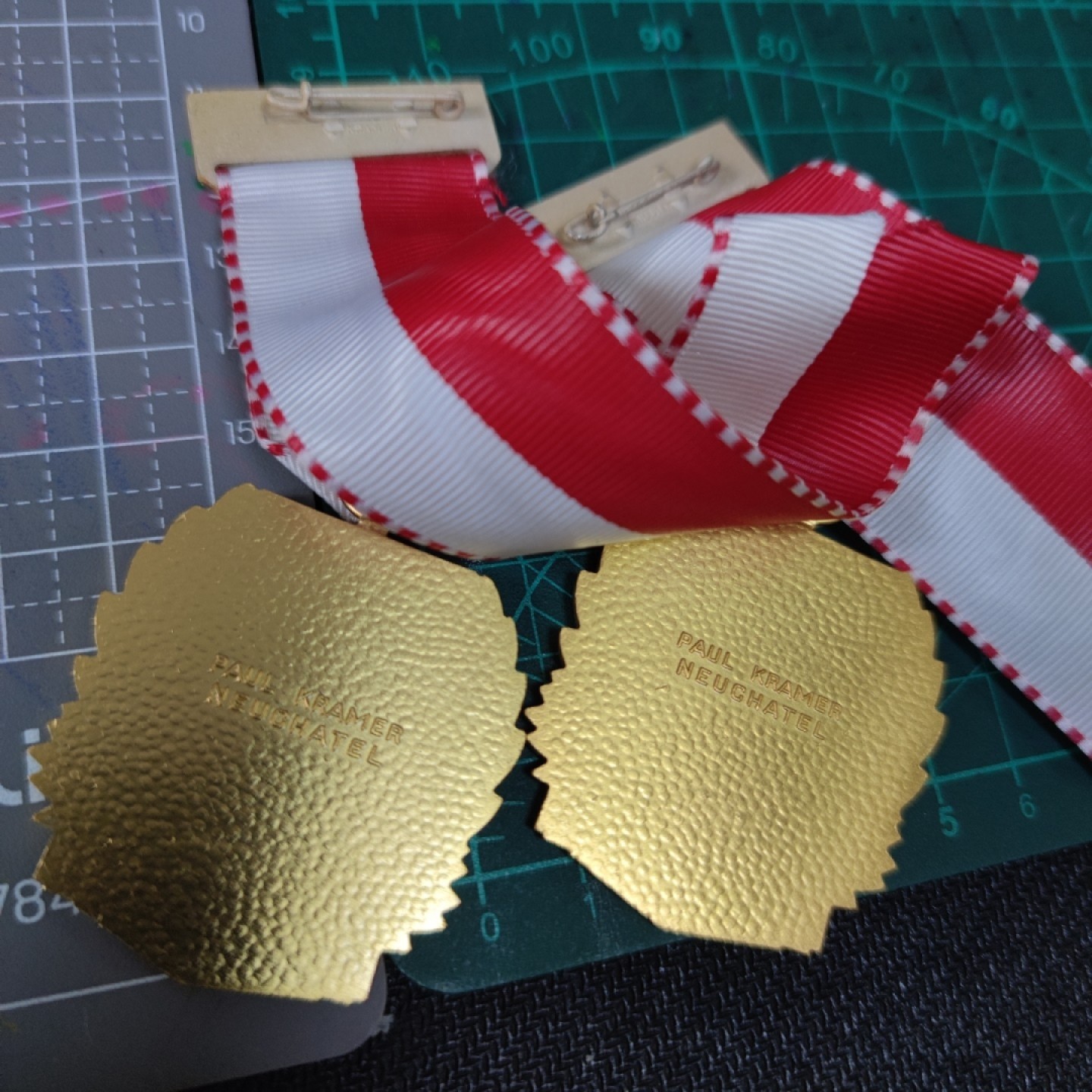 gush小明220721 瑞士1980-1981射击节奖章二枚