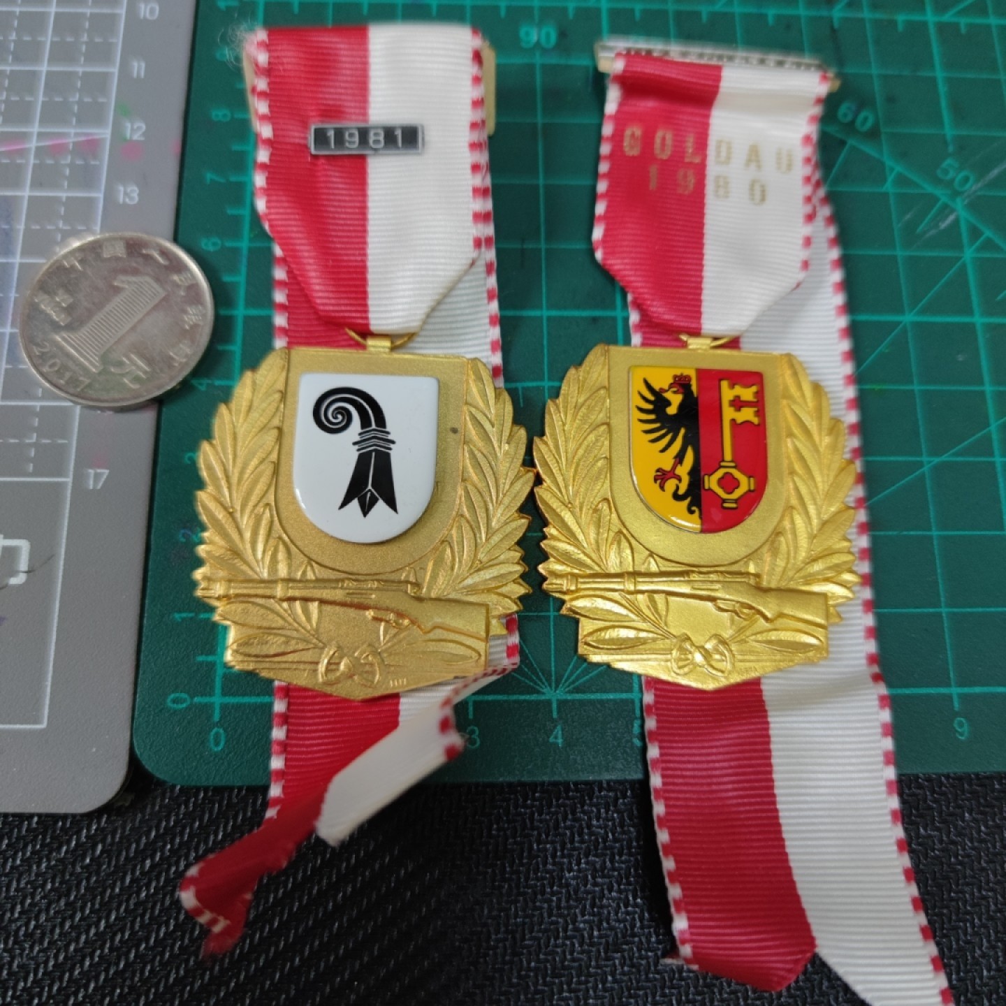 gush小明220721 瑞士1980-1981射击节奖章二枚