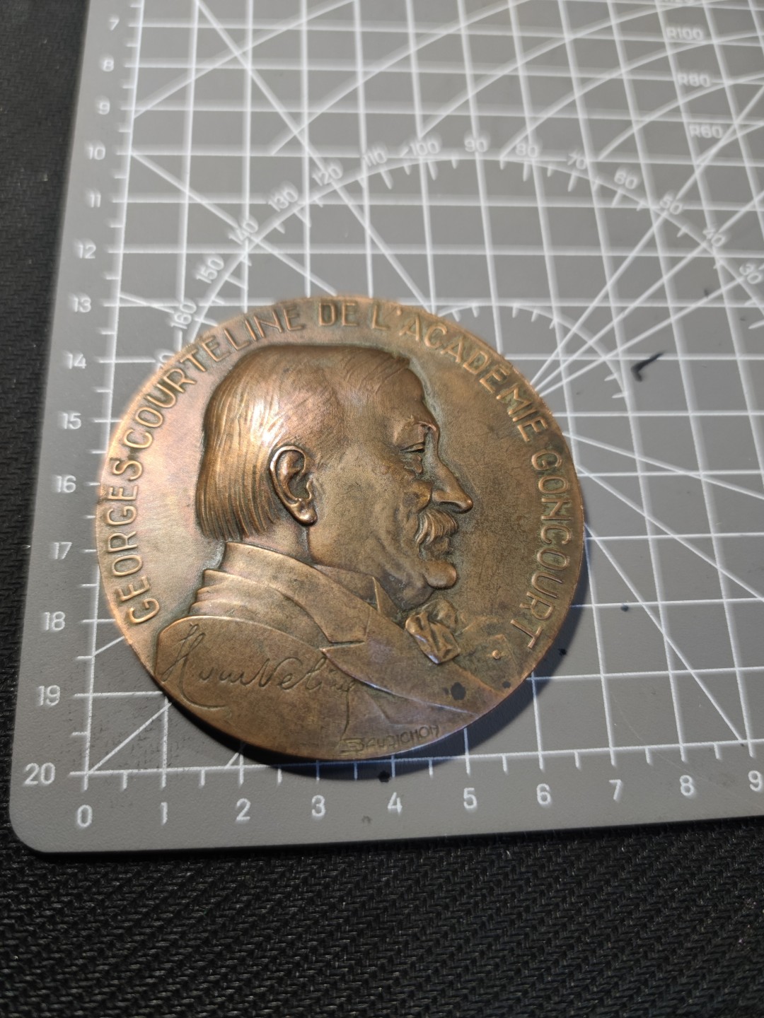 gush小明220721 1929法国乔治.考特琳学院纪念铜章 边缘一些细小磕碰