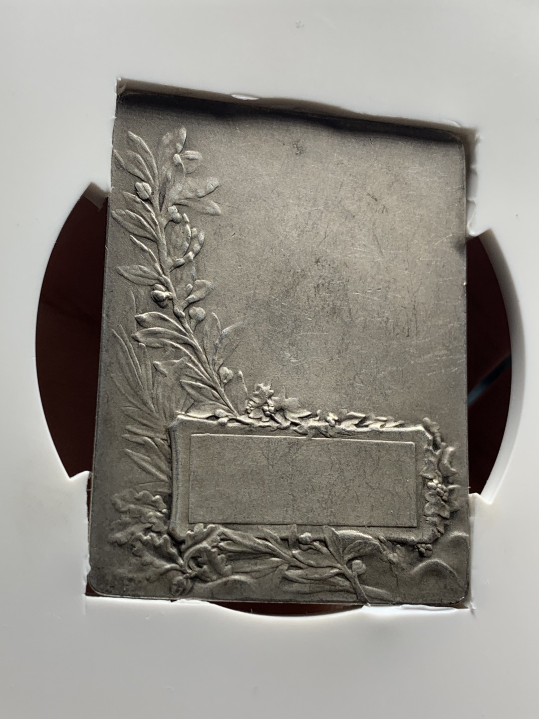 《竞宝斋》第76场-本周日，周一2场连拍（全场不限金额包邮） 法国 1880年代 雄鸡柯林斯头盔女神 Rasummy作品 45×34mm  950银33.95g 状态很不错