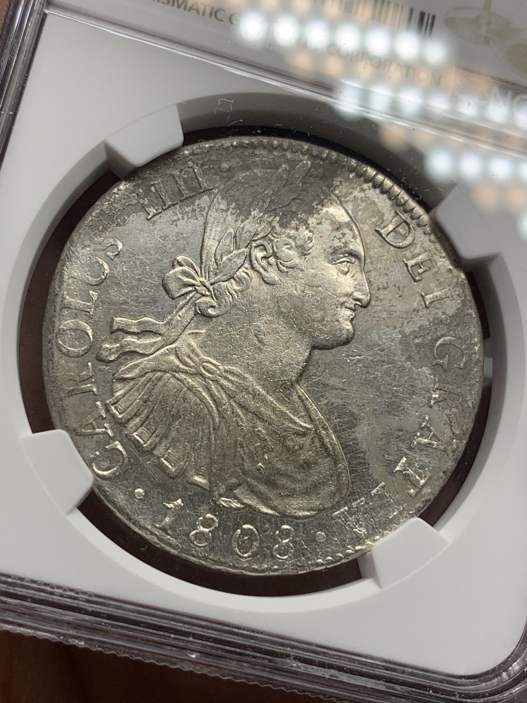 《竞宝斋》第76场-本周日，周一2场连拍（全场不限金额包邮） NGC UNC 墨西哥 1808年 卡四双柱8R 大银币  双面深打 银光十足