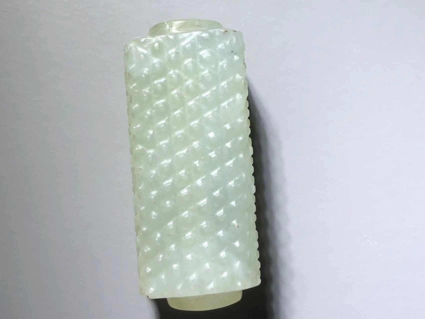 玉手把件