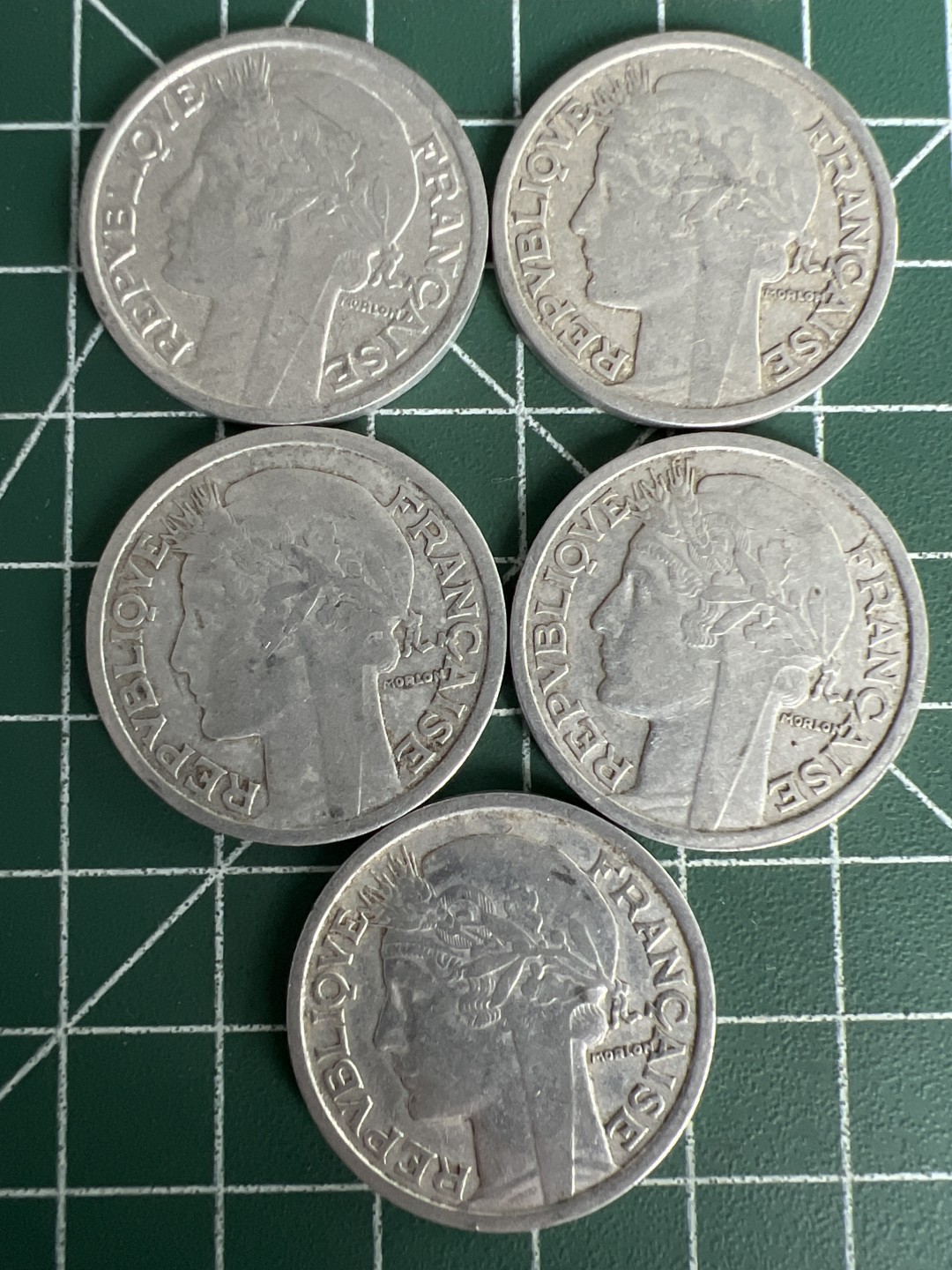 泡泡堂第四十九期  世界硬币纪念章专场（无押金，无佣金，捡漏，全场20包邮，偏远地区除外） 法国二战二法五个