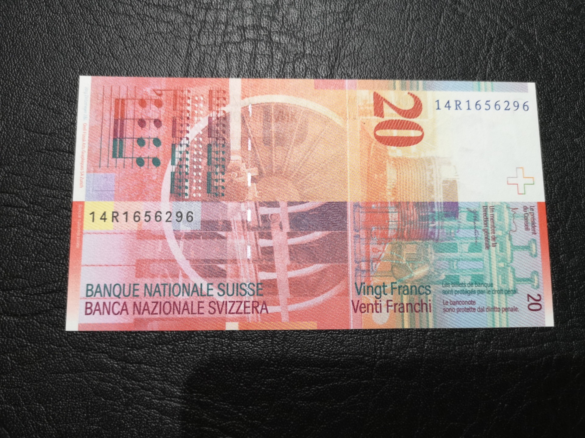 《外钞收藏家》第一百九十期 2014年瑞士20法郎 全新UNC 