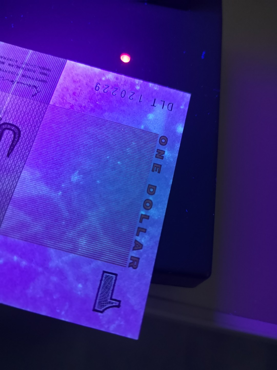 《外钞收藏家》第一百九十期 澳大利亚1、2、10澳元 三张全新 只有1元荧光潮 起他没问题