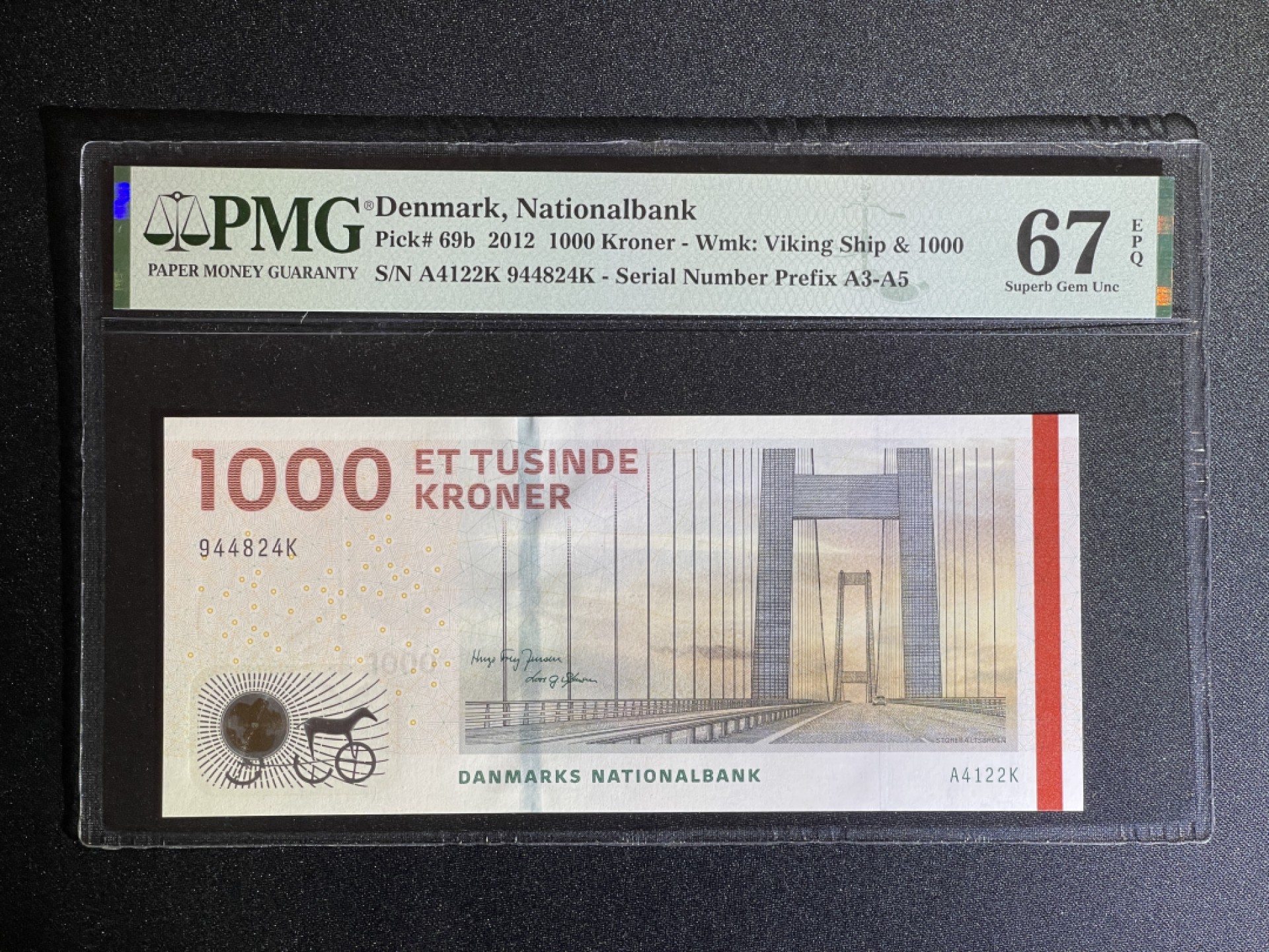《张总收藏》65期——外币盛宴 丹麦1000克朗 PMG67E 2012年桥版