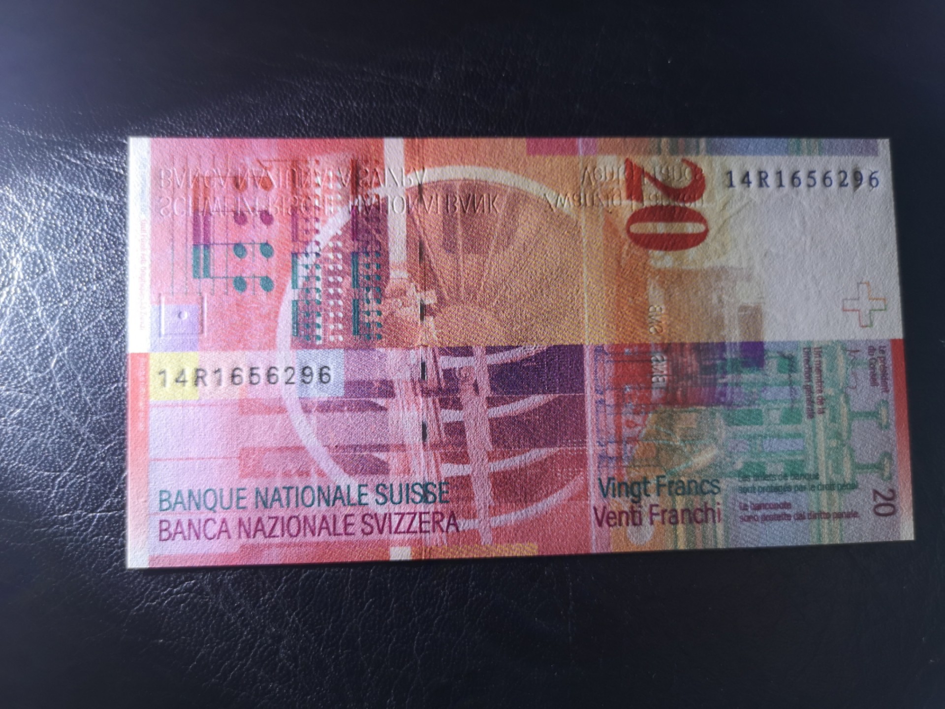 《外钞收藏家》第一百九十期 2014年瑞士20法郎 全新UNC 