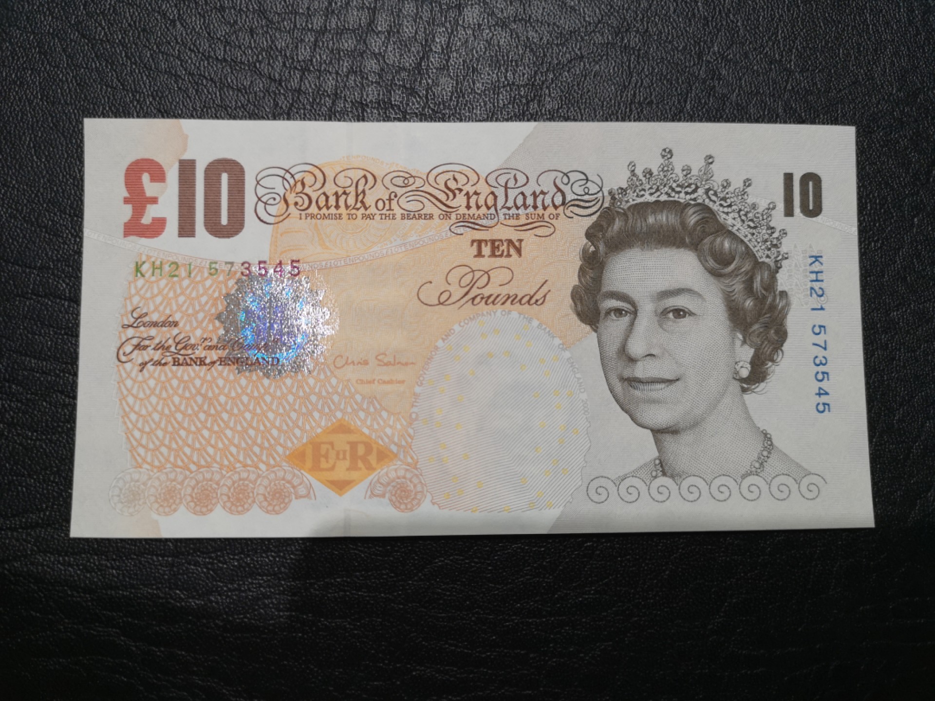 《外钞收藏家》第一百九十期 英国E序列10镑 全新UNC