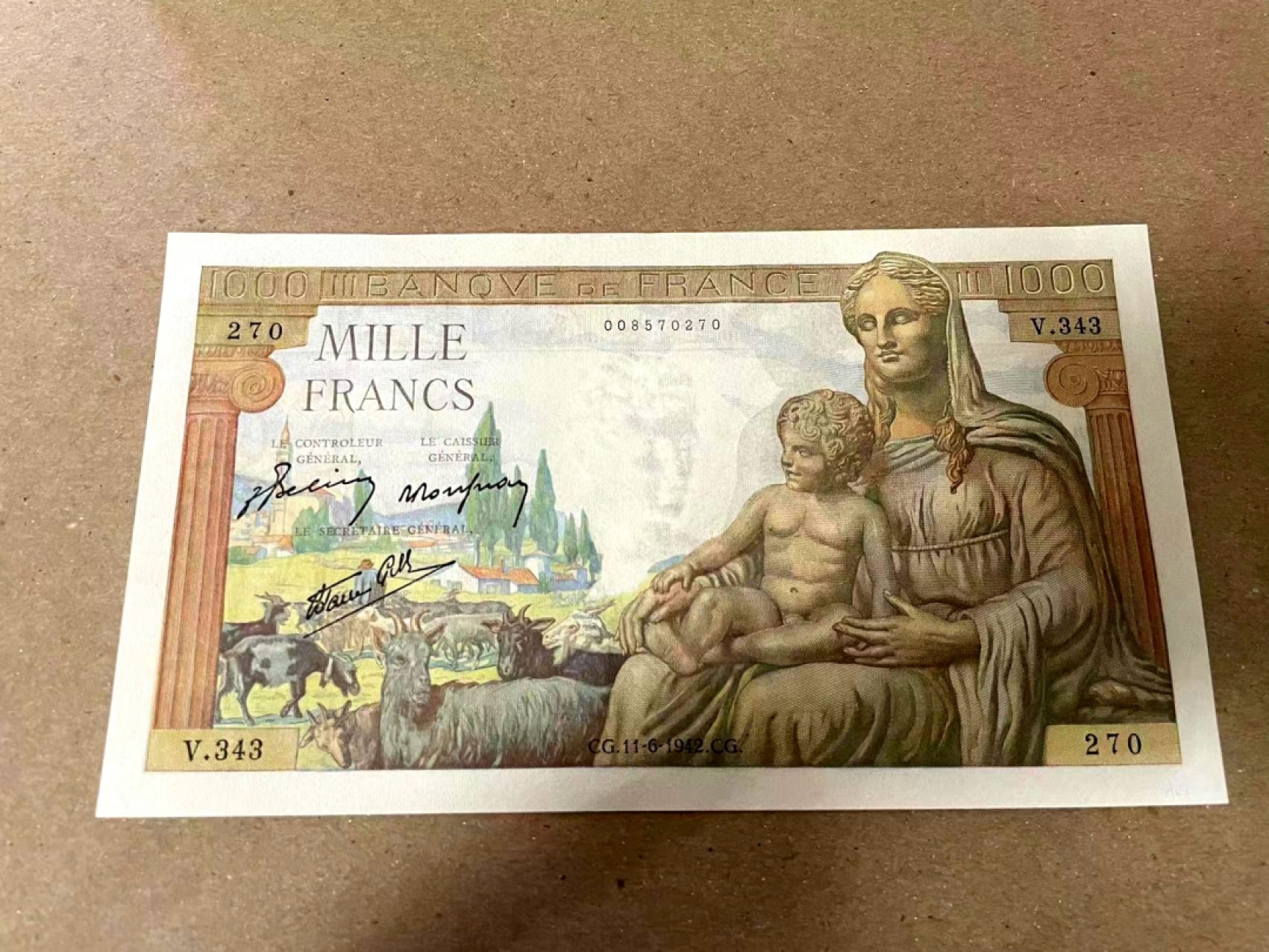 【Blue Auction】✨世界纸币精拍第206期【精】 法国 1942年1000法郎 墨丘利&圣母 UNC-（印子&荧光反应）大票幅 精美