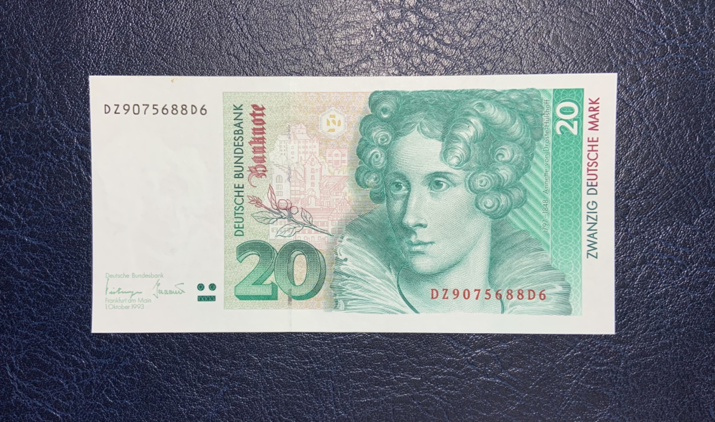 收藏联盟Quantum Auction 第179期拍卖 德国1993年20马克 全新UNC 左上角轻微瑕疵 细节如图