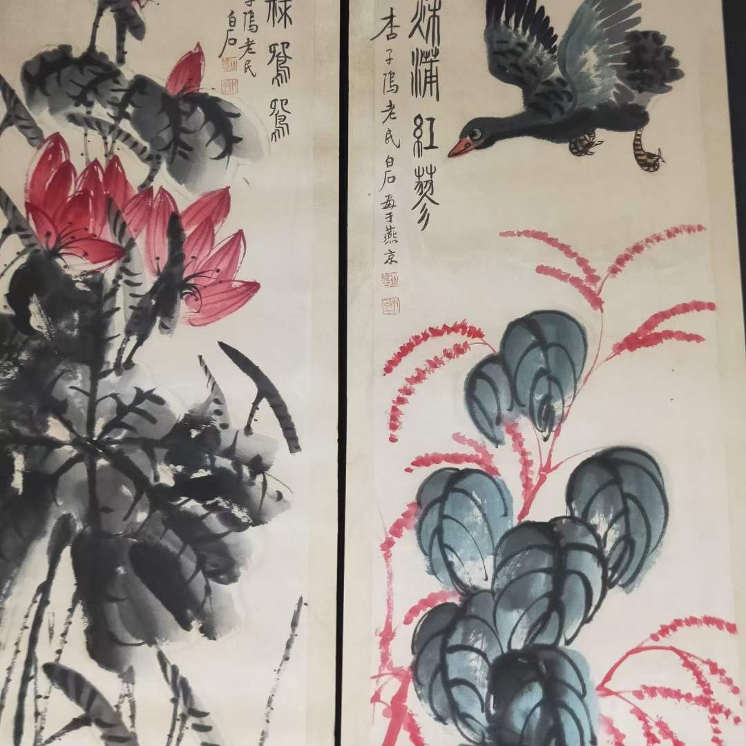 齐白石花鸟四条筏⼀紀一套，纸本立轴包手绘，画工精湛，实物拍摄，品相如图M13