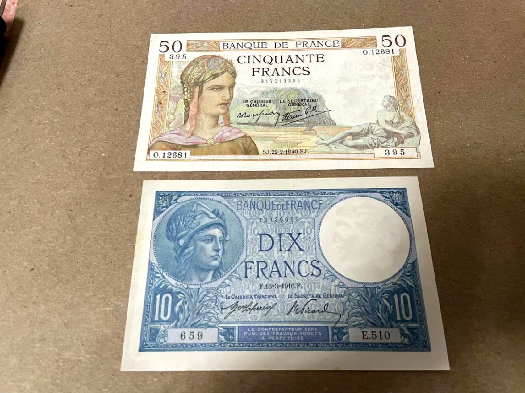 【Blue Auction】✨世界纸币精拍第206期【精】 【一组2张 含少见版本】法国 早期初版首年 1916年10法郎 p73a 早期深色版本 少见 &1940年50法郎 品相如图