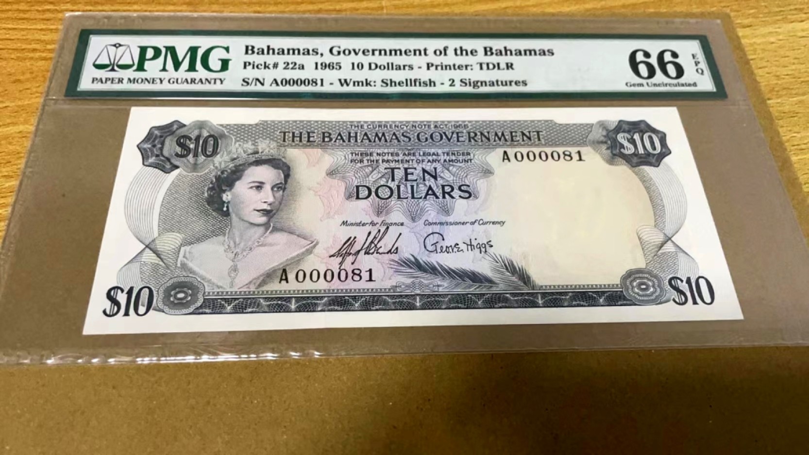 【Blue Auction】✨世界纸币精拍第206期【精】 【初版A冠81号罕见】巴哈马 经典彩背 火烈鸟 PMG66EPQ 女王纸币 
