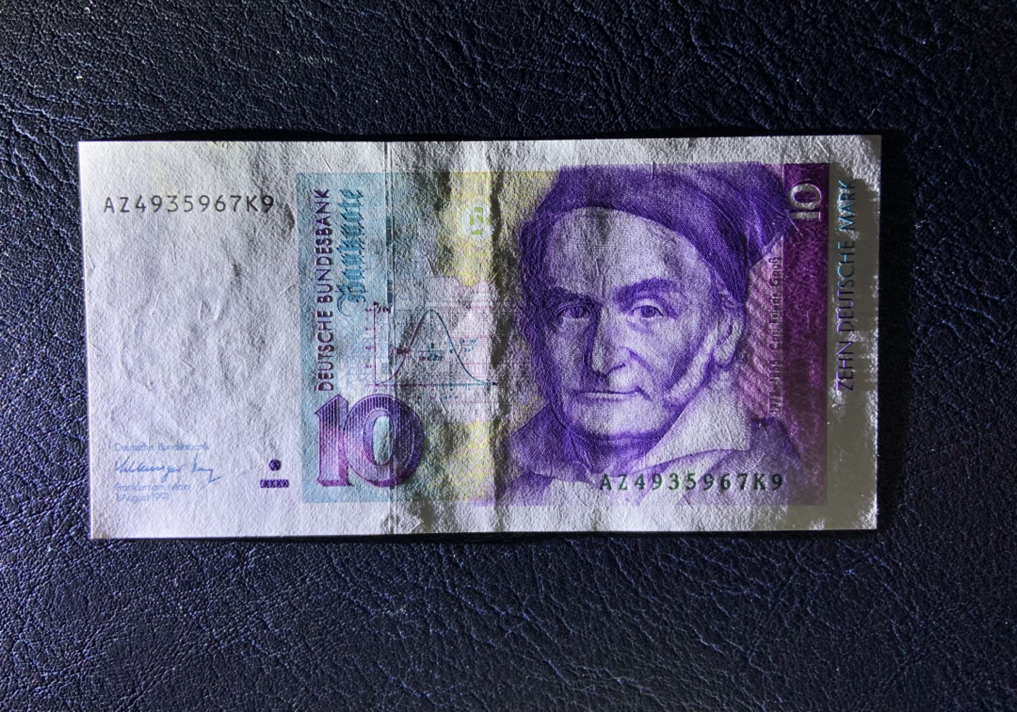 收藏联盟Quantum Auction 第179期拍卖 德国1991年10马克 AU品相 细节如图 数学家高斯