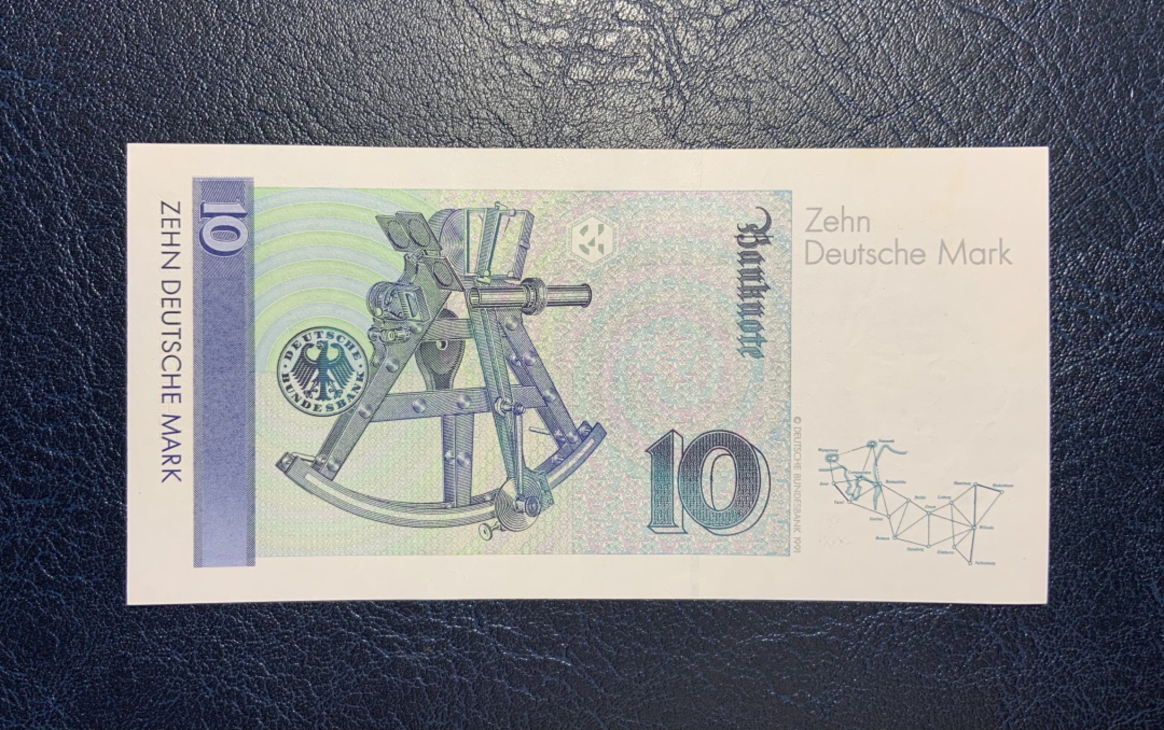 收藏联盟Quantum Auction 第179期拍卖 德国1991年10马克 AU品相 细节如图 数学家高斯