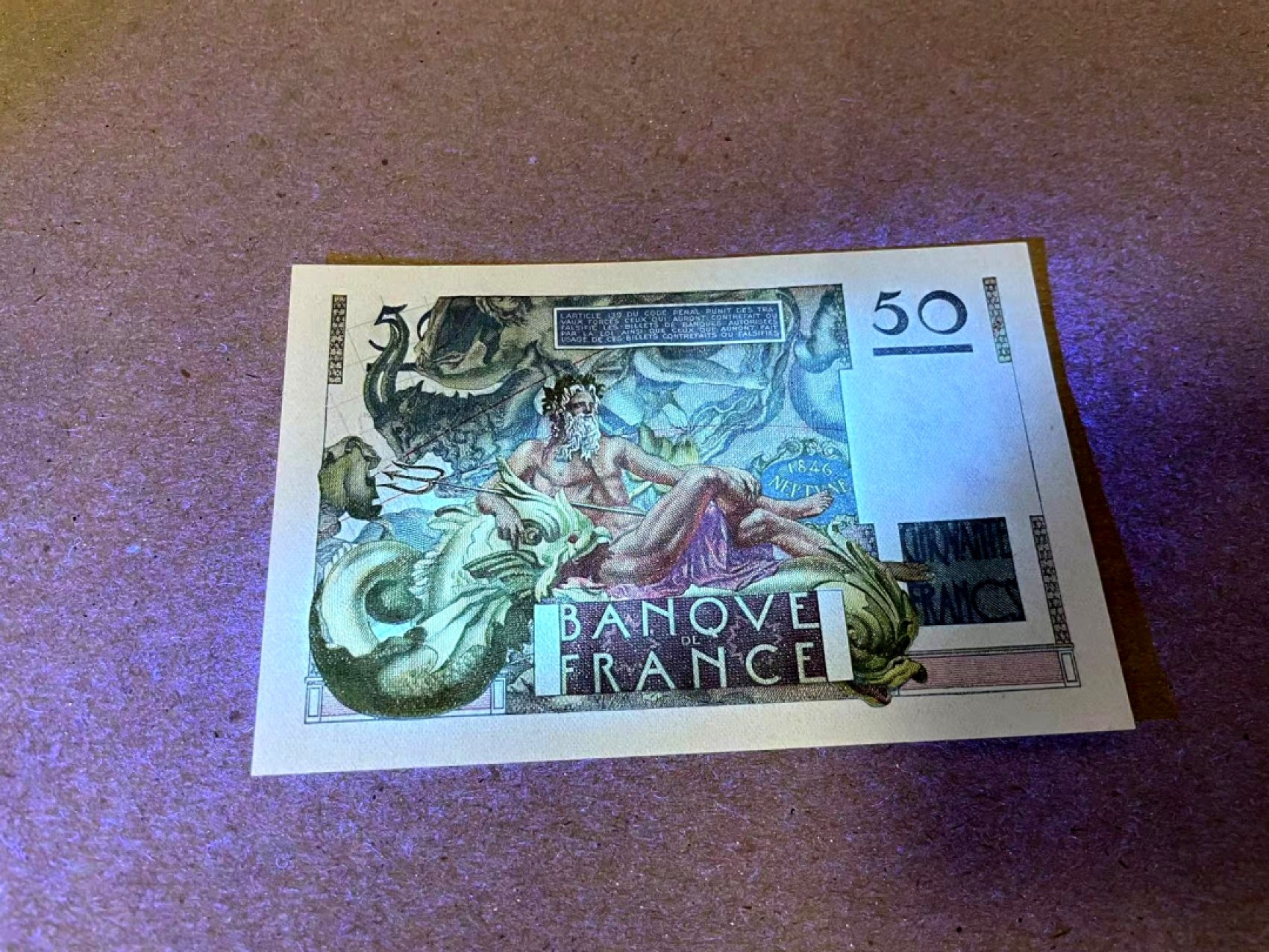 【Blue Auction】✨世界纸币精拍第206期【精】 法国 1947年50法郎 海王 无斑无折 全新绝品UNC 精美
