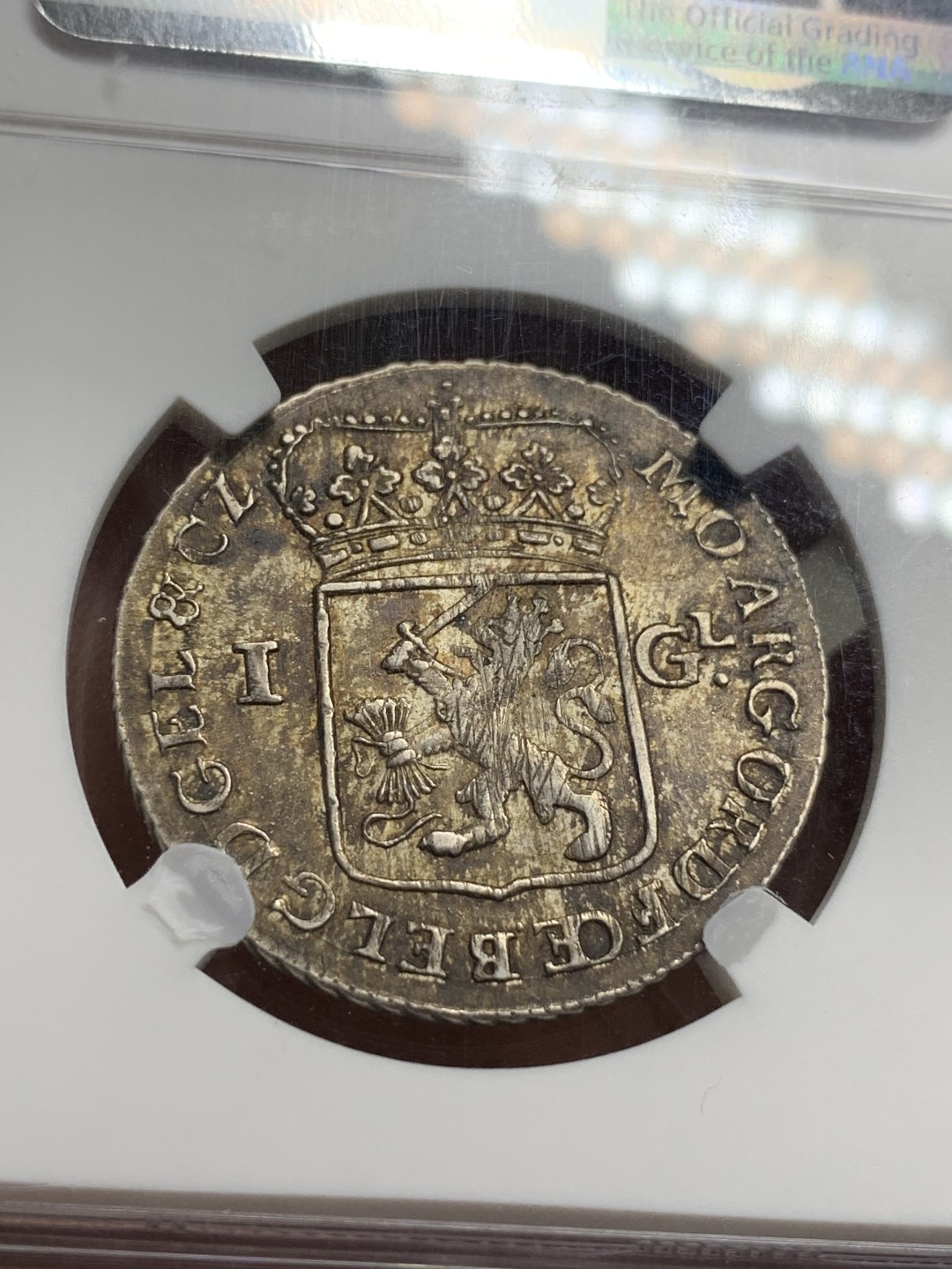 《竞宝斋》第77场-本周日，周一，周四3场拍卖（全场不限金额包邮） NGC-MS62 1764年 荷兰站人1盾女神 格尔德省 老环彩包浆n官网第三名