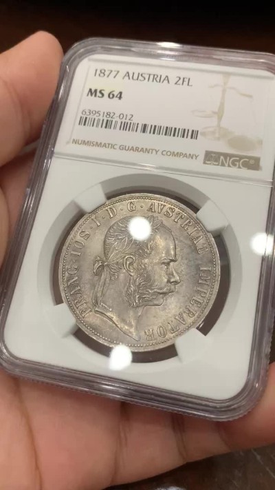 《竞宝斋》第77场-本周日，周一，周四3场拍卖（全场不限金额包邮） 第三名 NGC-MS64 奥地利1877年 佛兰茨一世 2福林 大银币 转光带彩 顶级的品种