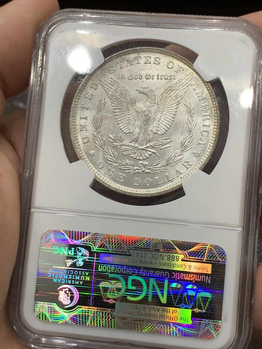 《竞宝斋》第77场-本周日，周一，周四3场拍卖（全场不限金额包邮） NGC-MS64 美国 1896年 1美元摩根银币 正面清新绿包浆，罕见的星号和CAC双认证