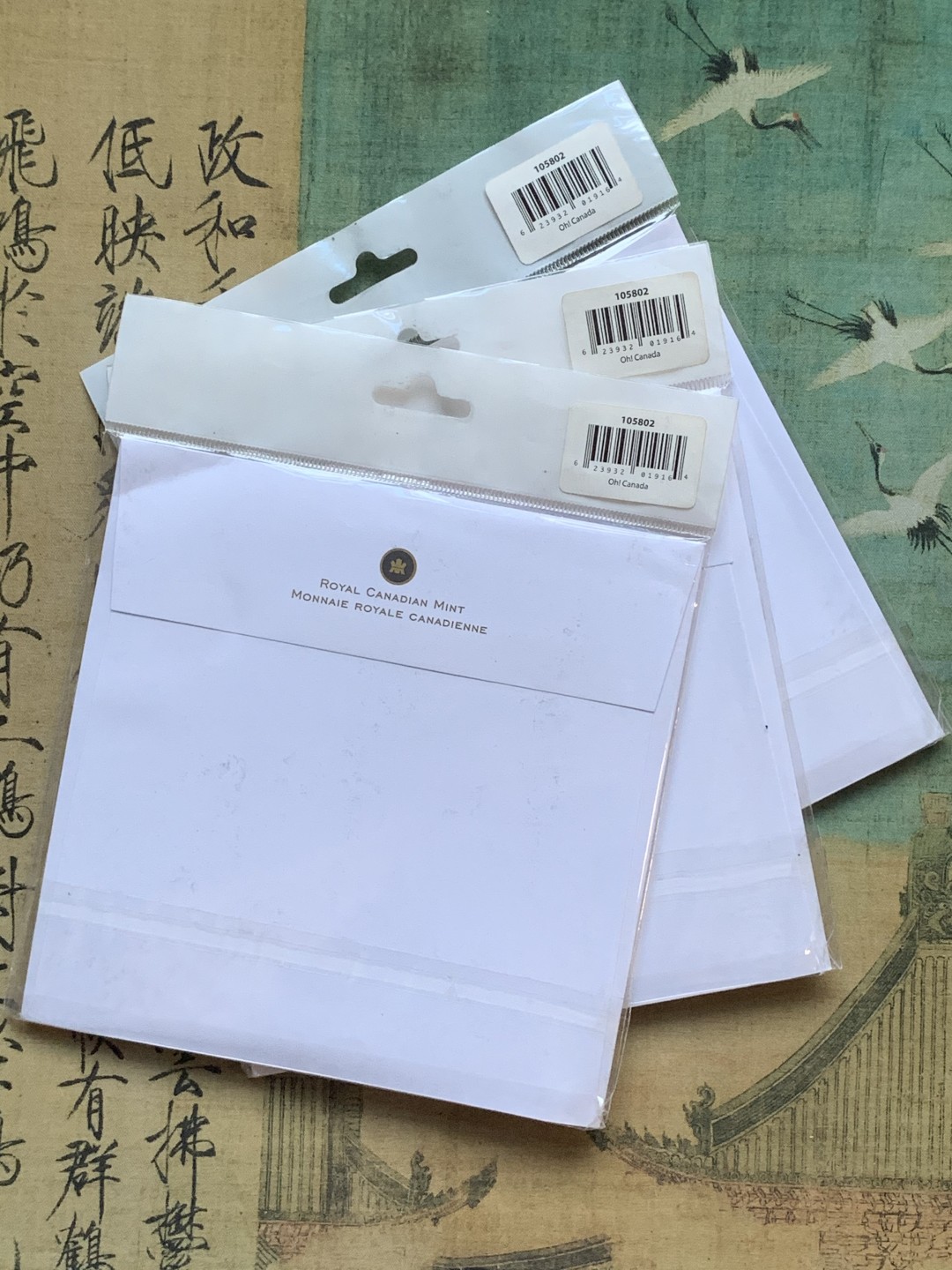 《竞宝斋》第77场-本周日，周一，周四3场拍卖（全场不限金额包邮） 3套 礼品装 加拿大 2010年 七枚装套币 其中一枚彩色枫叶 原装塑料套子 完美状态