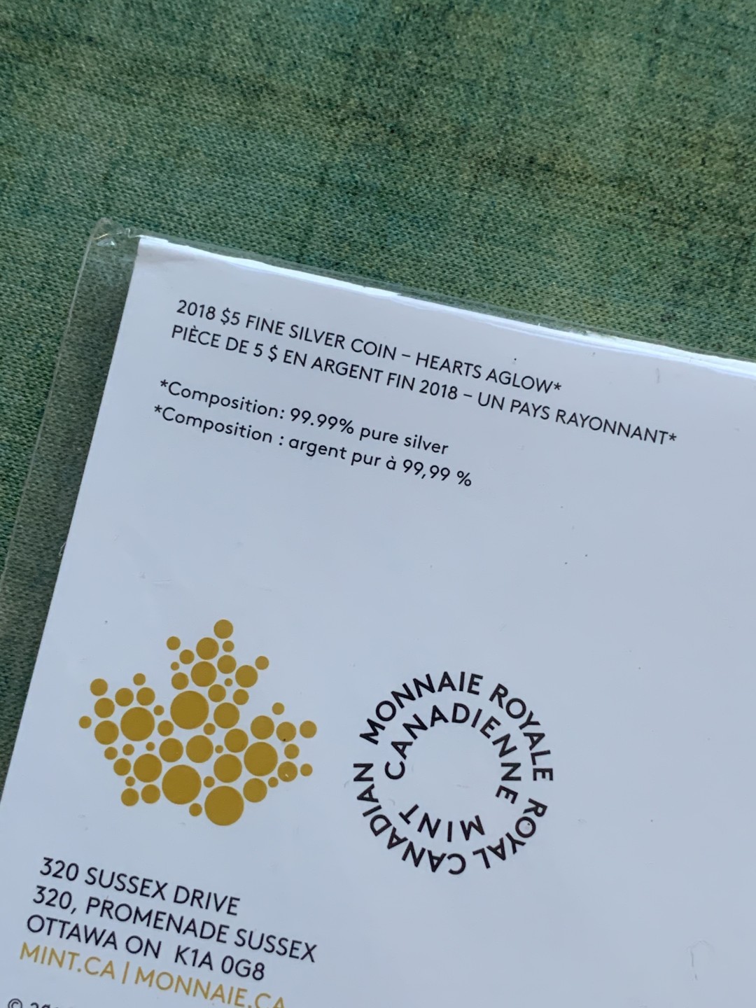 《竞宝斋》第77场-本周日，周一，周四3场拍卖（全场不限金额包邮） 礼品装 加拿大2018年 5元 大红枫叶彩色银币 8克 纯银