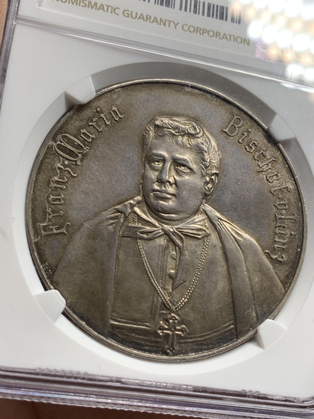 《竞宝斋》第77场-本周日，周一，周四3场拍卖（全场不限金额包邮） NGC-MS64 奥匈帝国 19世纪洗礼银章 评级仅见 甘道夫细节非常好