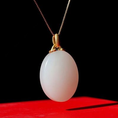 和田白玉坠金镶玉白玉牌女款玉石项链小玉牌椭圆玉牌吊坠 - 和田白玉坠金镶玉白玉牌女款玉石项链小玉牌椭圆玉牌吊坠