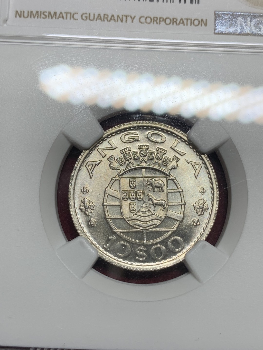 《竞宝斋》第77场-本周日，周一，周四3场拍卖（全场不限金额包邮） NGC MS64 葡属安哥拉1952年10埃斯库多银币