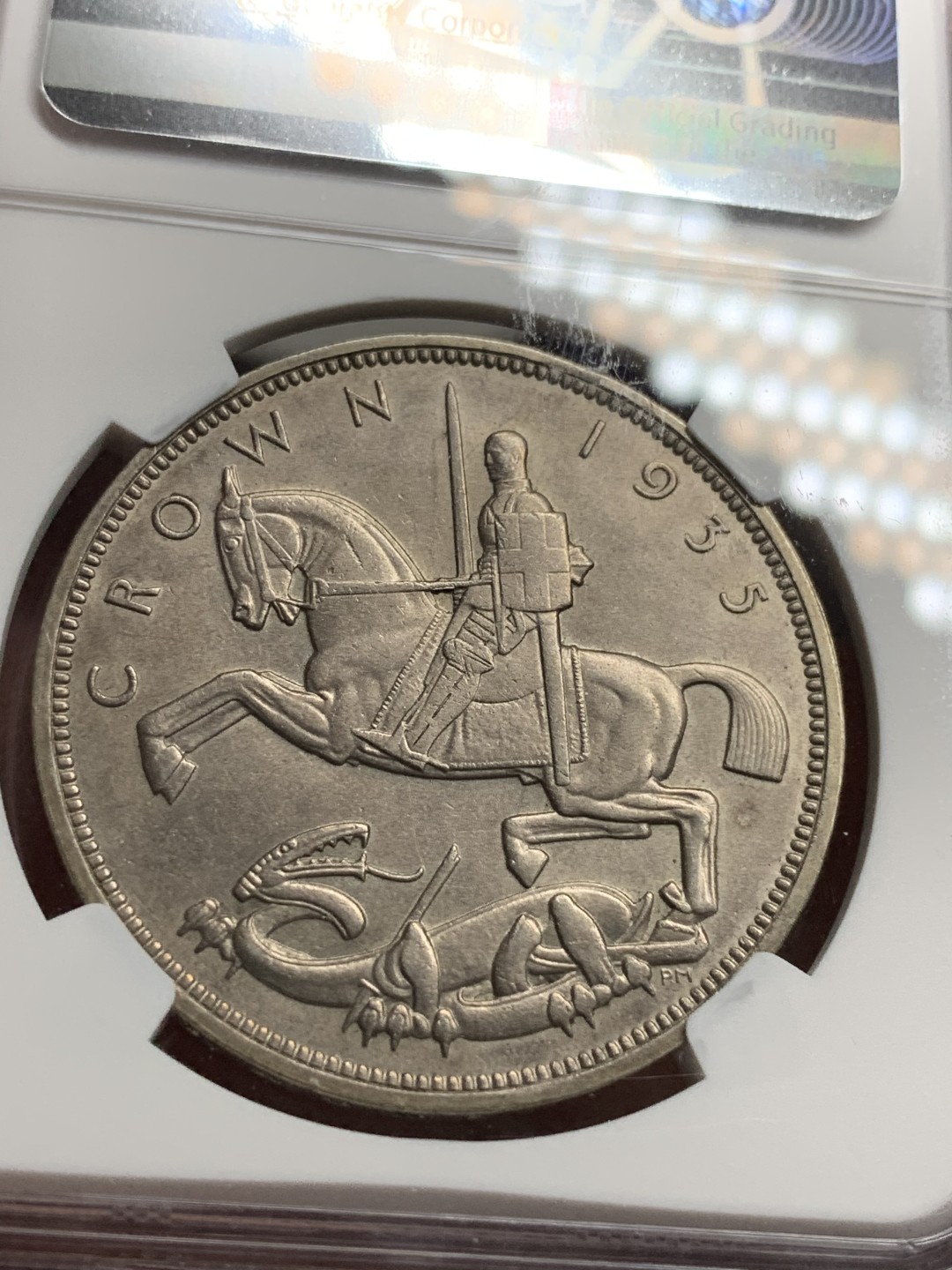 《竞宝斋》第77场-本周日，周一，周四3场拍卖（全场不限金额包邮） NGC UNC 原光1935年英国乔治五世木马剑一克朗银币