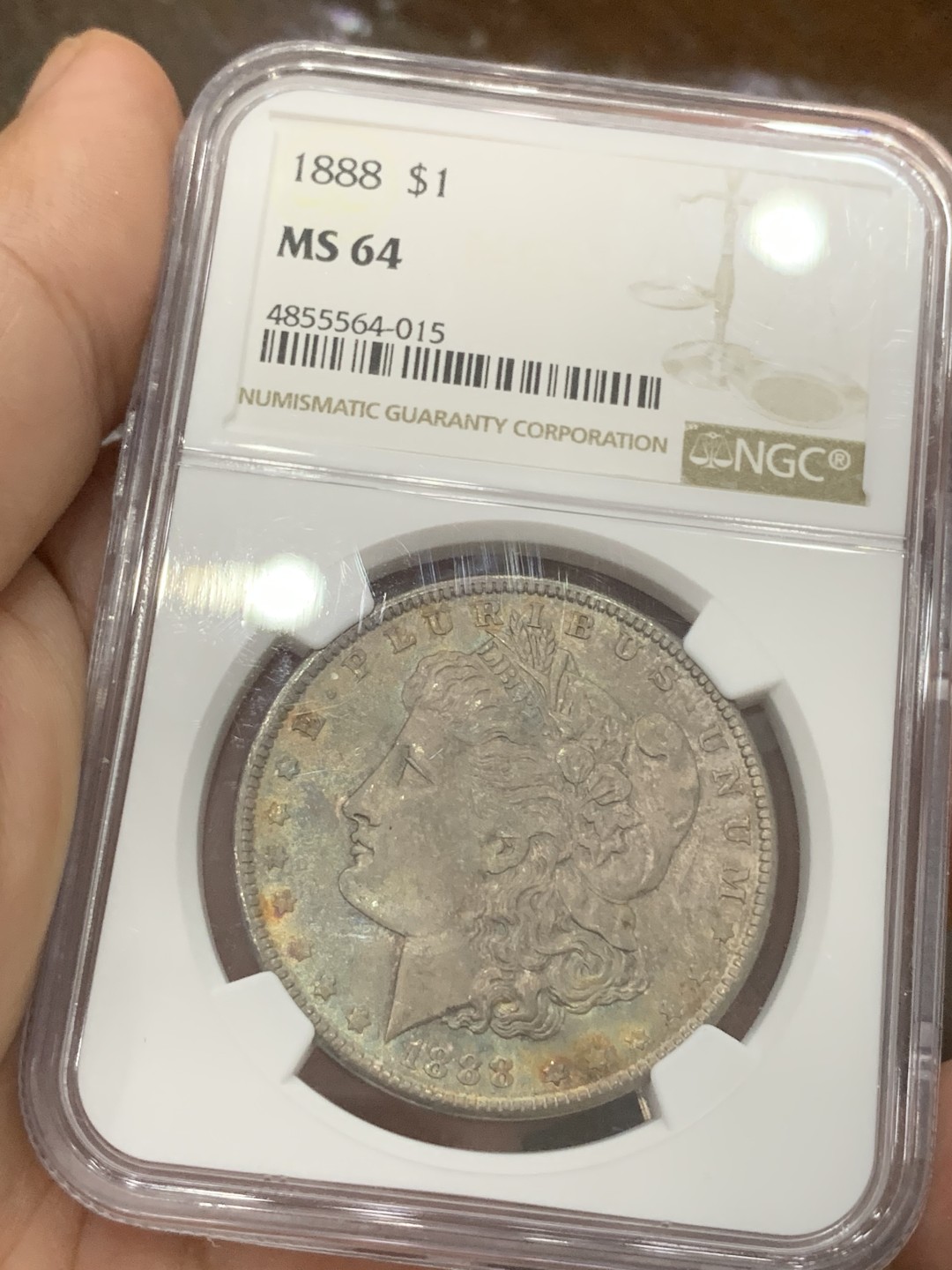 《竞宝斋》第77场-本周日，周一，周四3场拍卖（全场不限金额包邮） NGC-MS64 美国 1888年 摩根 银币 深五彩 包浆 1888的年份也非常好