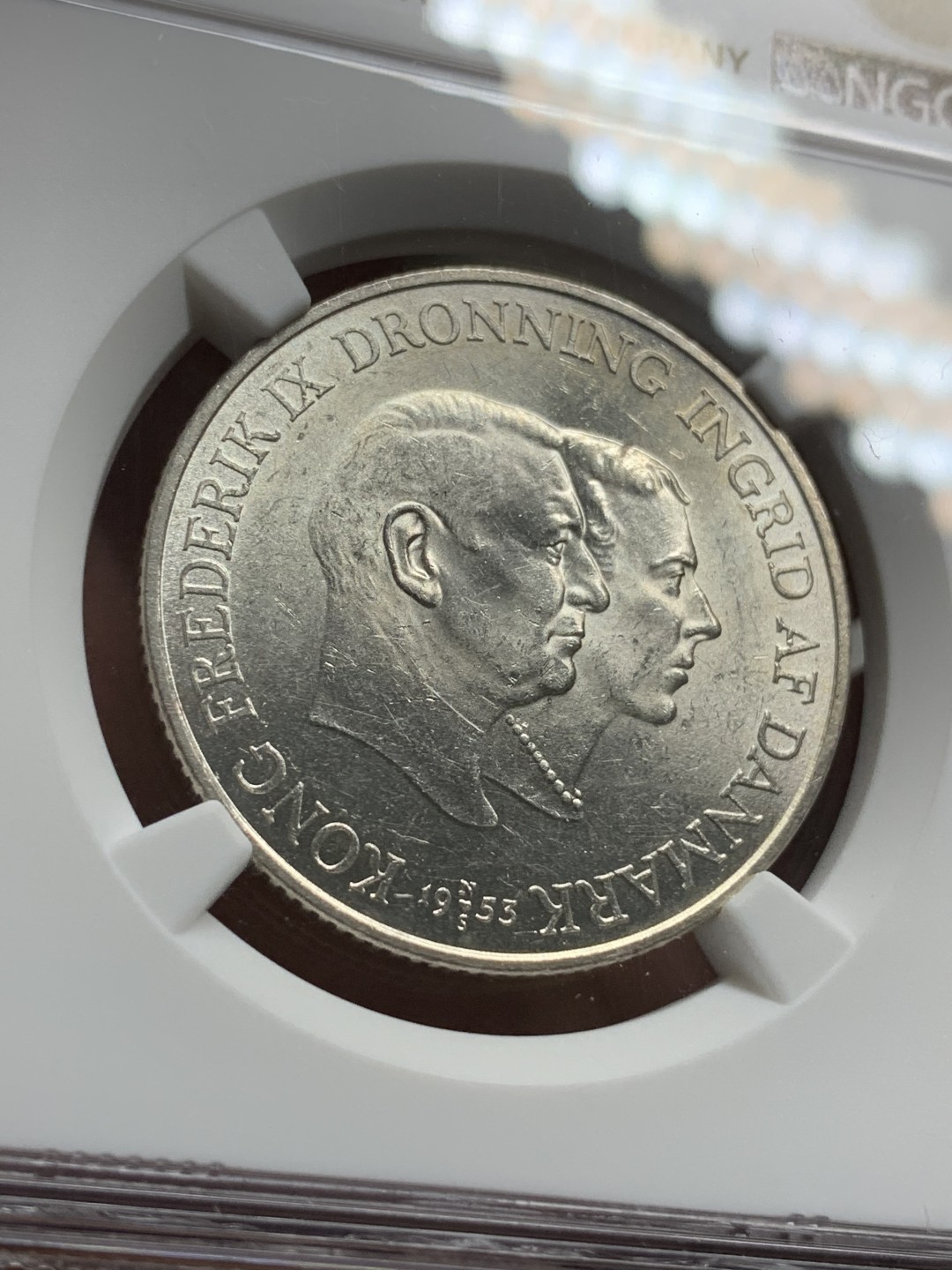 《竞宝斋》第77场-本周日，周一，周四3场拍卖（全场不限金额包邮） NGC-MS62 丹麦 1953年 格林兰岛 2克朗银币 曝光好品