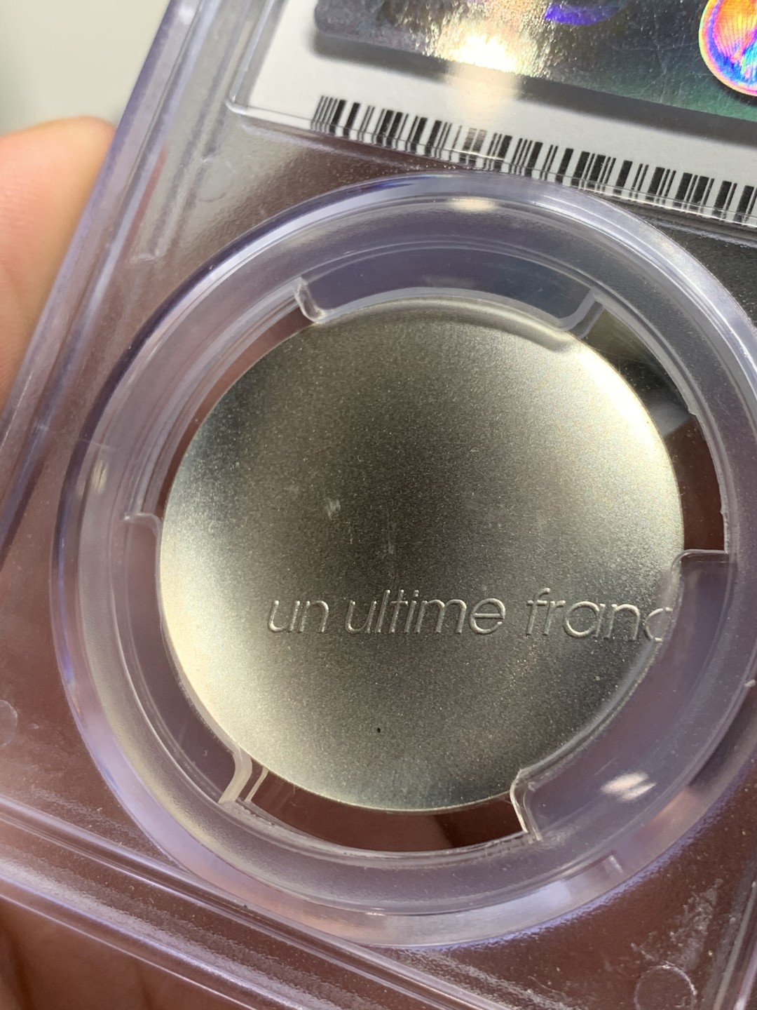 《竞宝斋》第77场-本周日，周一，周四3场拍卖（全场不限金额包邮） PCGS-SP68 法国2001年1法郎样币，俗称最后的法郎，知名品种 2019年HA一枚66分曾拍出1786元