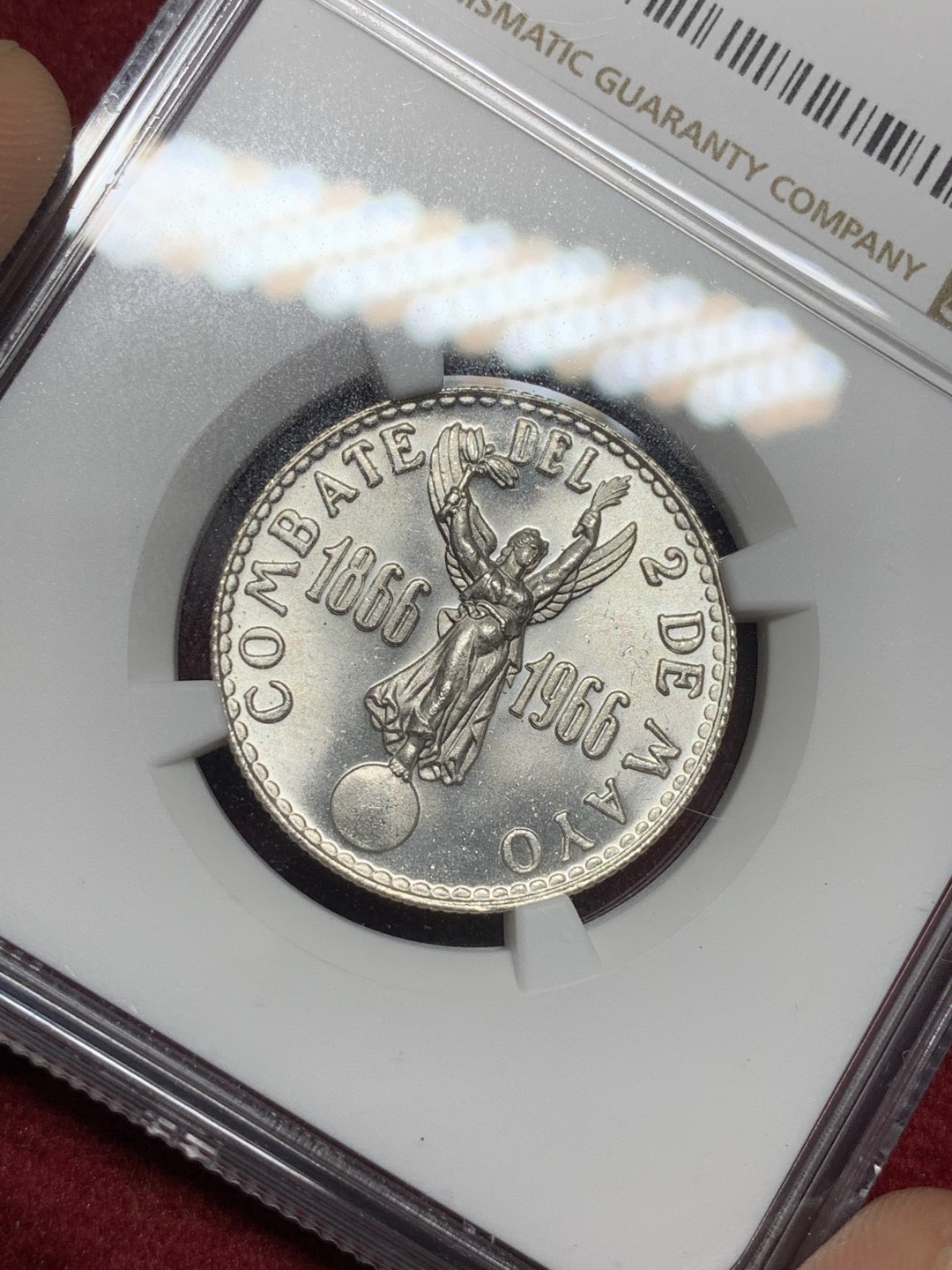 《竞宝斋》第77场-本周日，周一，周四3场拍卖（全场不限金额包邮） NGC MS66 1966年秘鲁建国百年纪念币 只发行了4001枚，冠军分